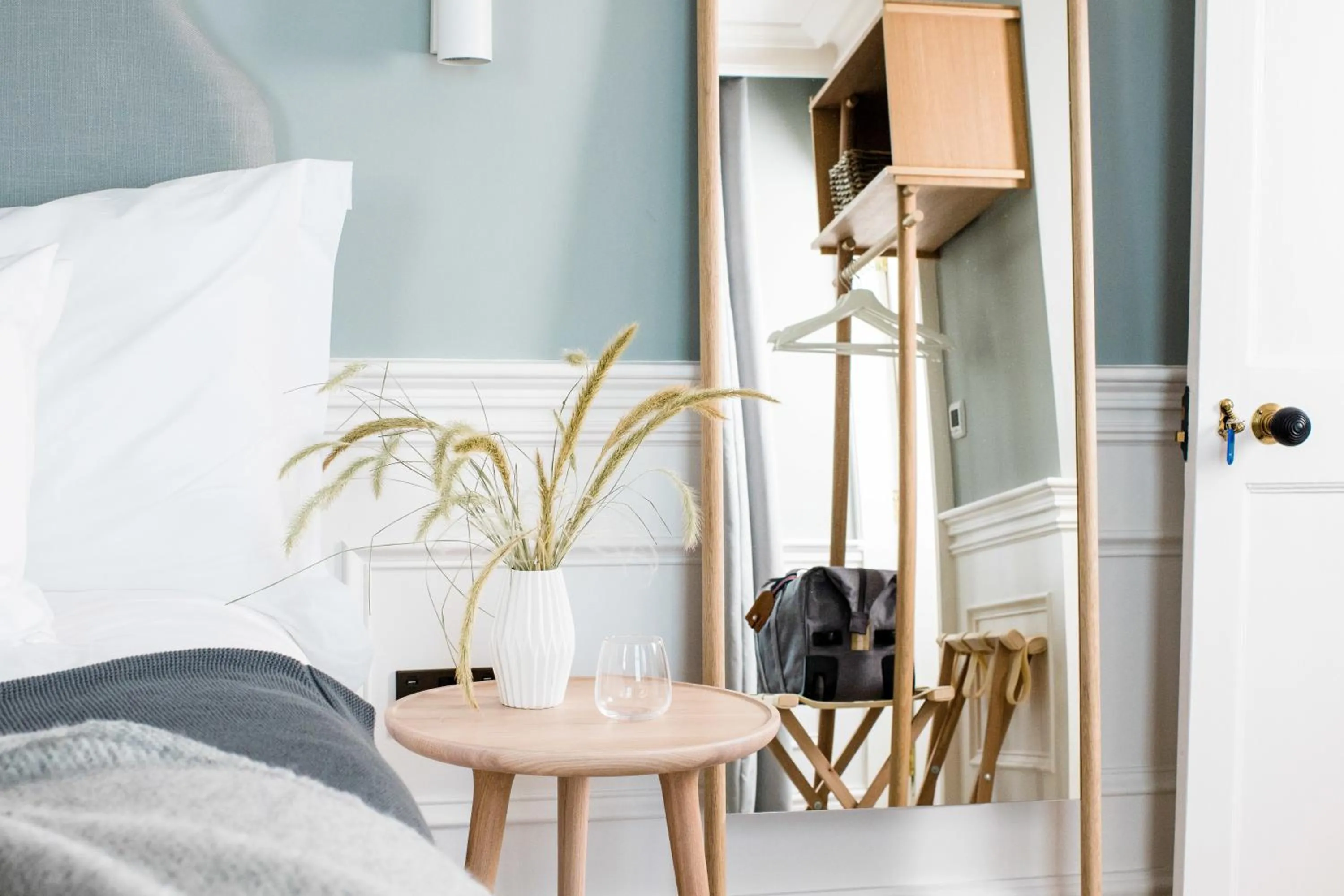 Bed in One Shore Street