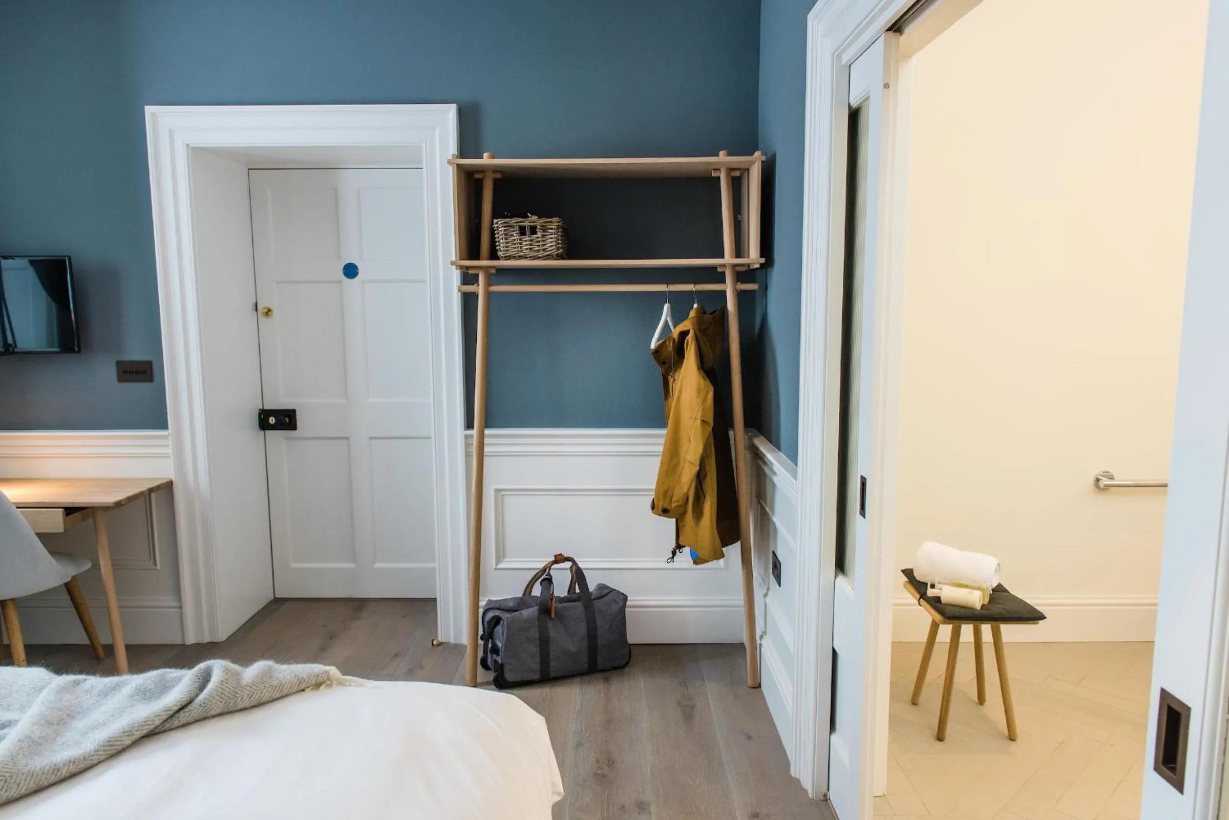 Bed in One Shore Street