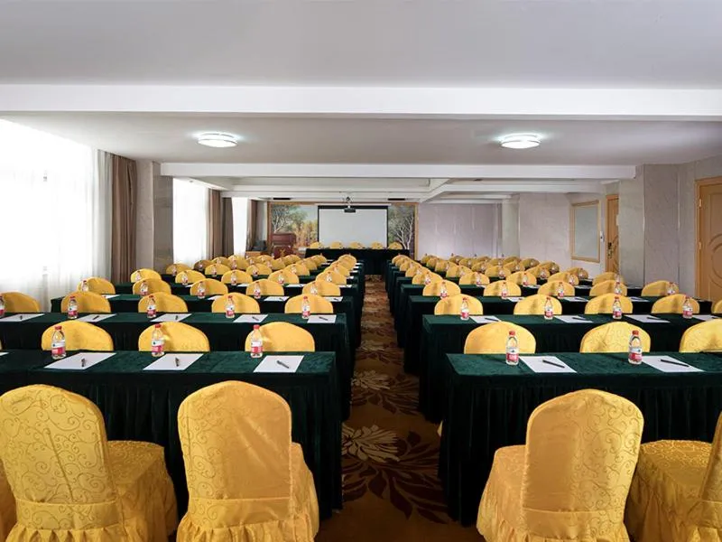 Vienna Hotel HaiNan Oriental Avenue