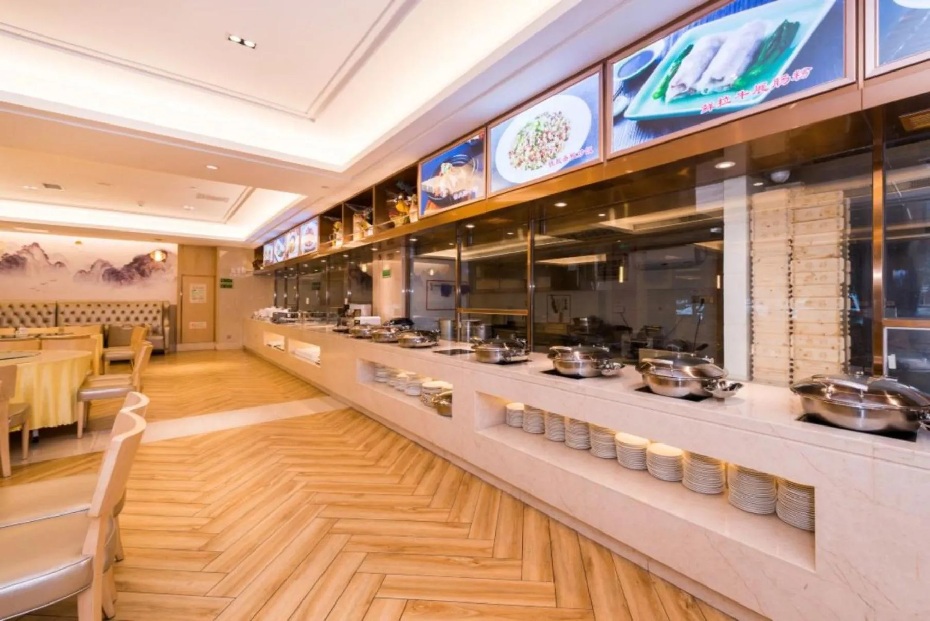 Restaurant/places to eat in Vienna International Hotel Xi'an Dayan Tower
