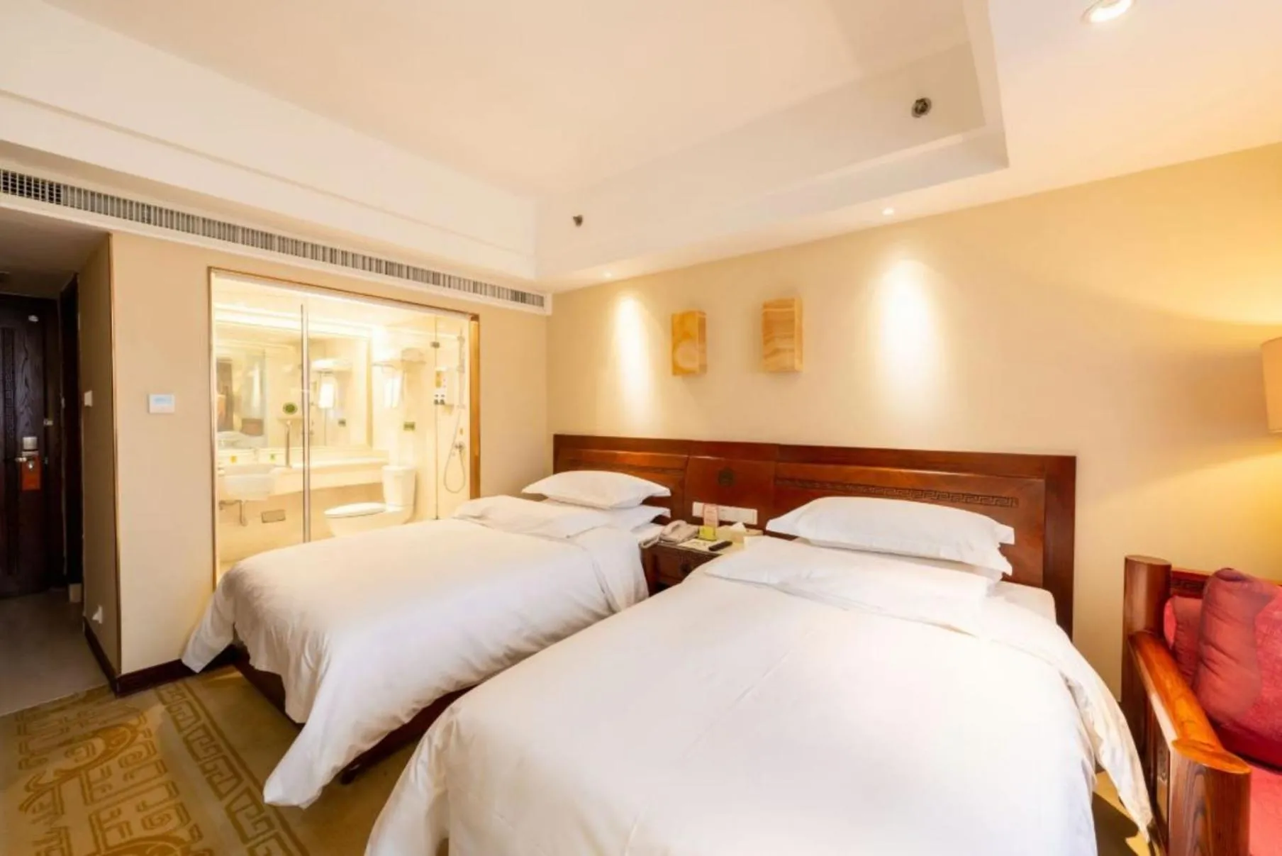 Bed in Vienna International Hotel Xi'an Dayan Tower