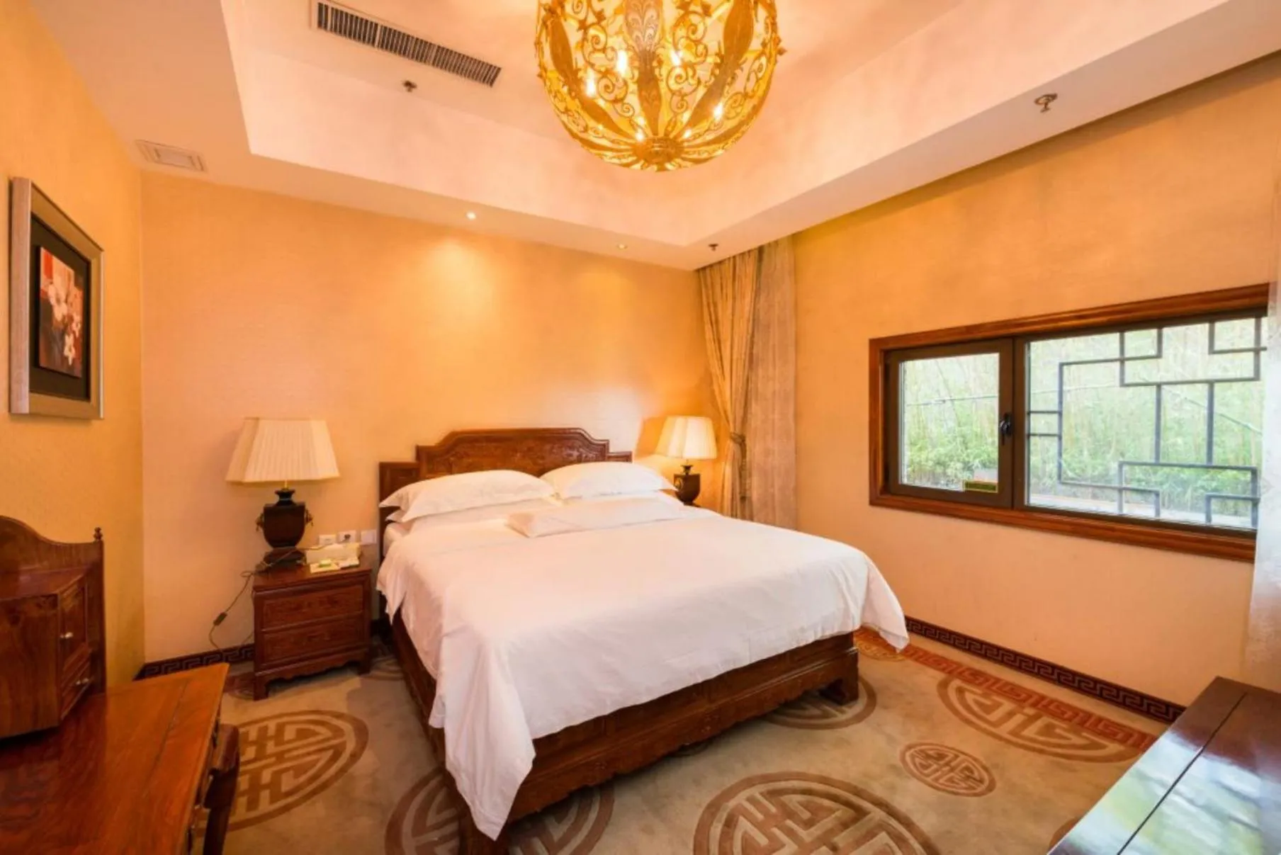 Bed in Vienna International Hotel Xi'an Dayan Tower
