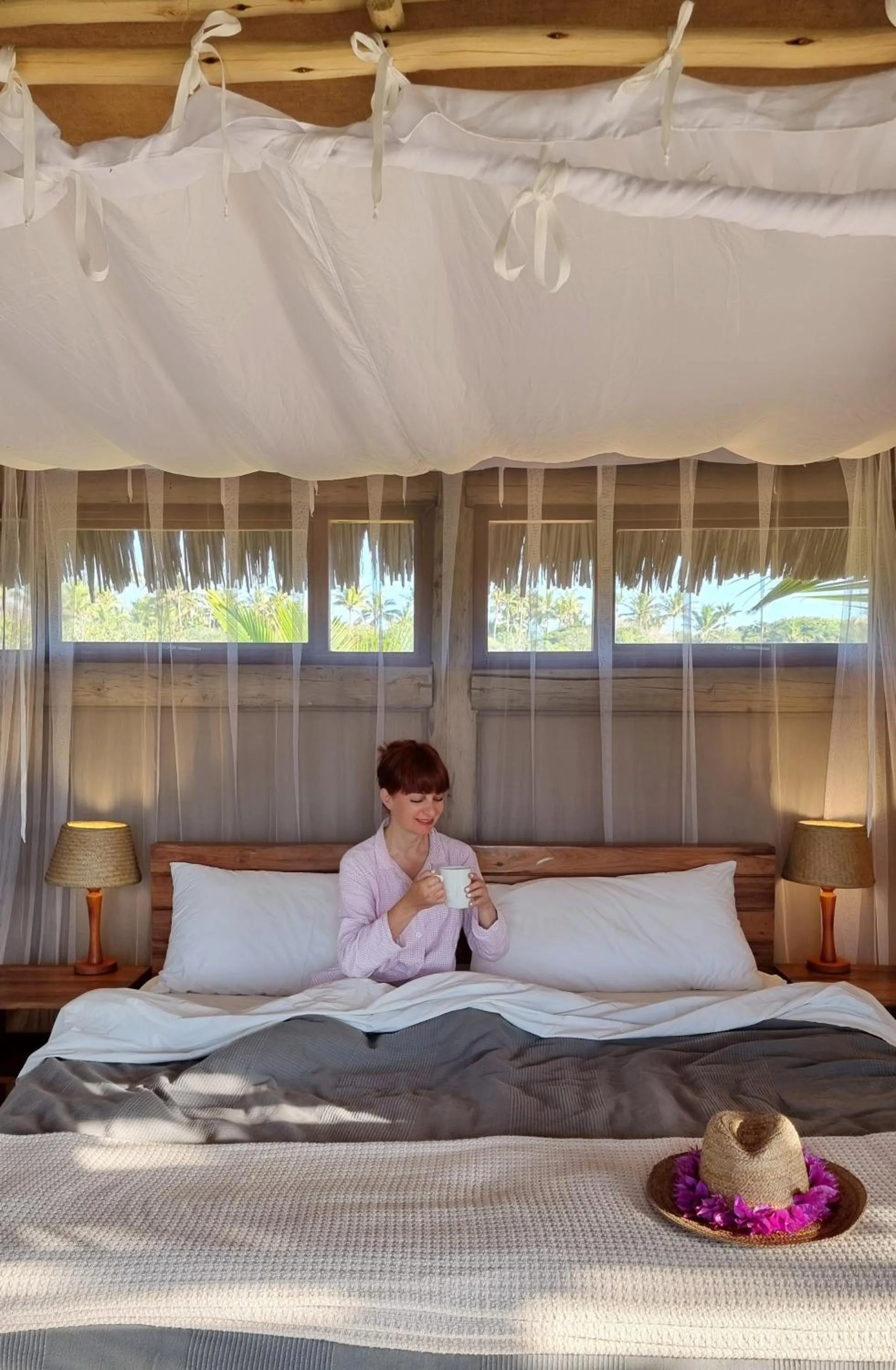 Bedroom, Bed in Travessia Beach Lodge
