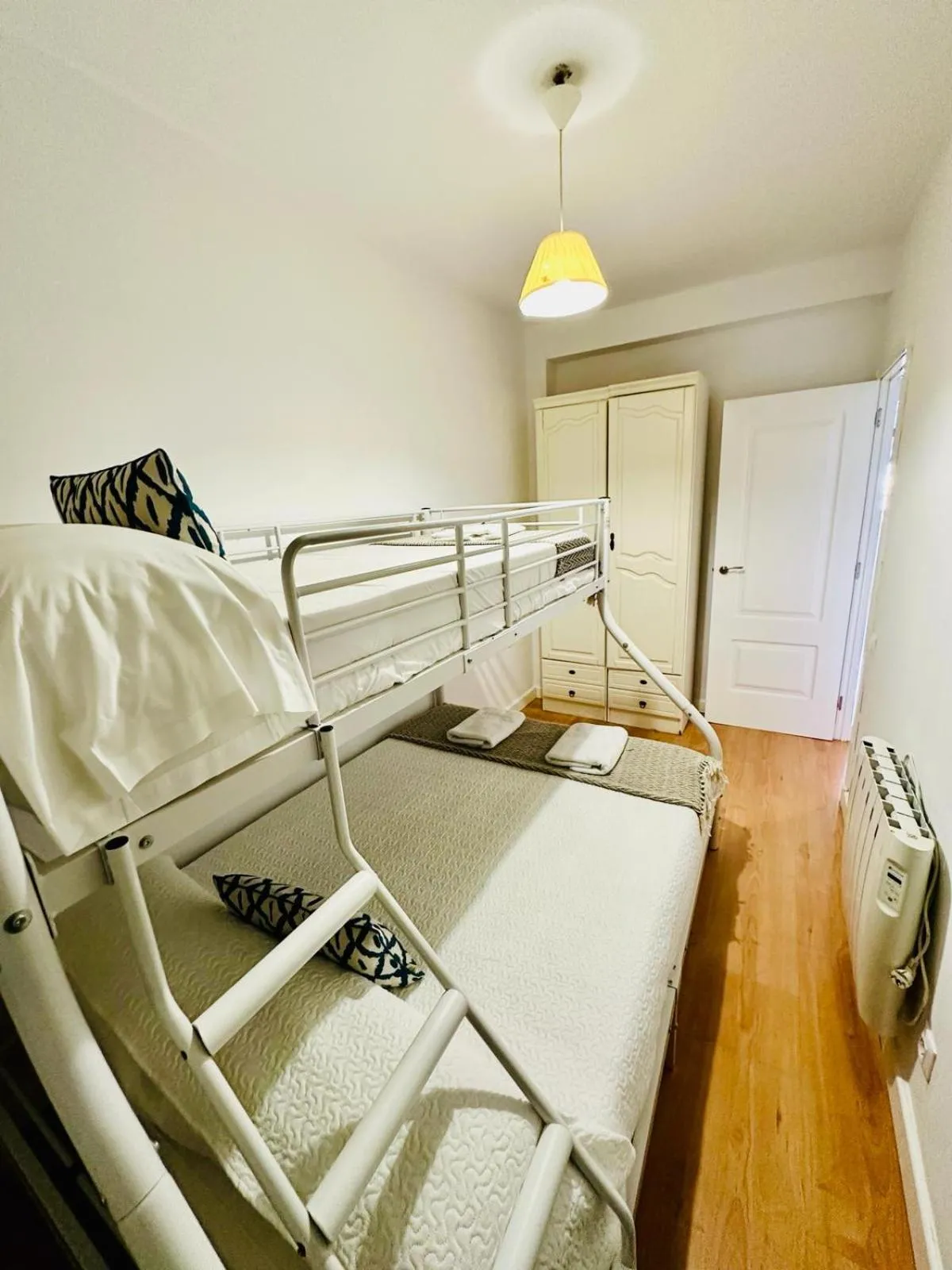 Photo of the whole room, Bed in Apartamento Turístico Pizarro