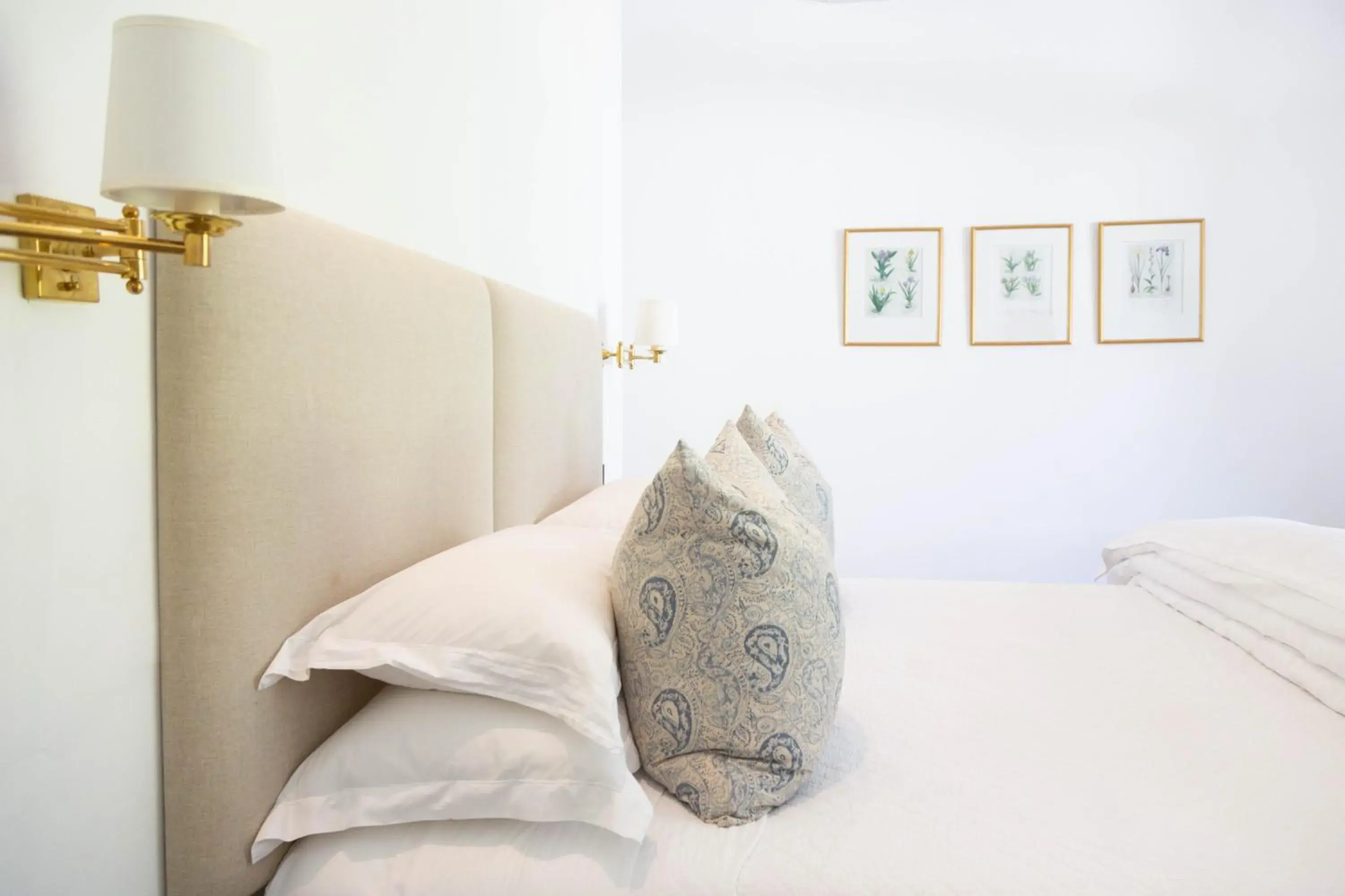 Bed in Lily Pond House at Le Lude Bed in Lily Pond House at Le Lude