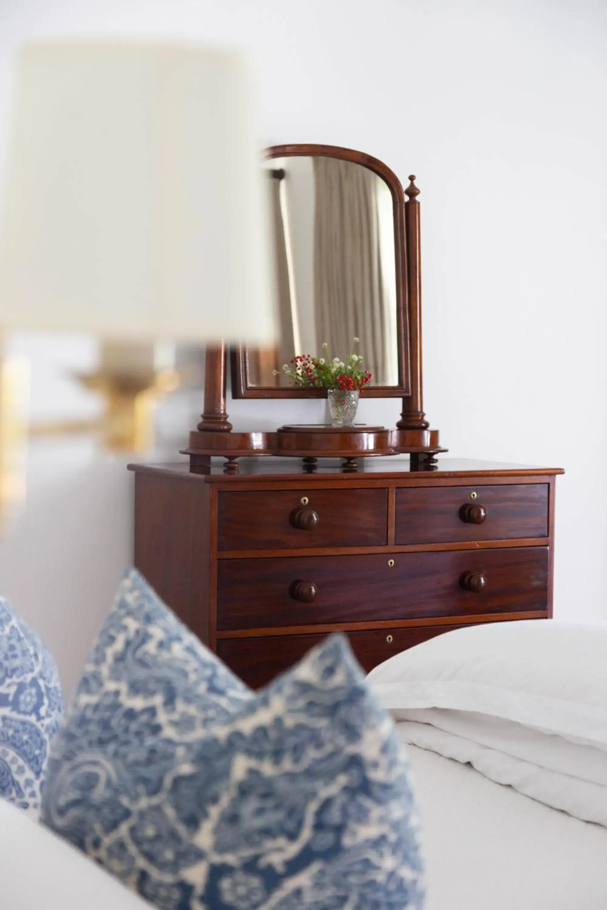 Bed in Lily Pond House at Le Lude Bed in Lily Pond House at Le Lude