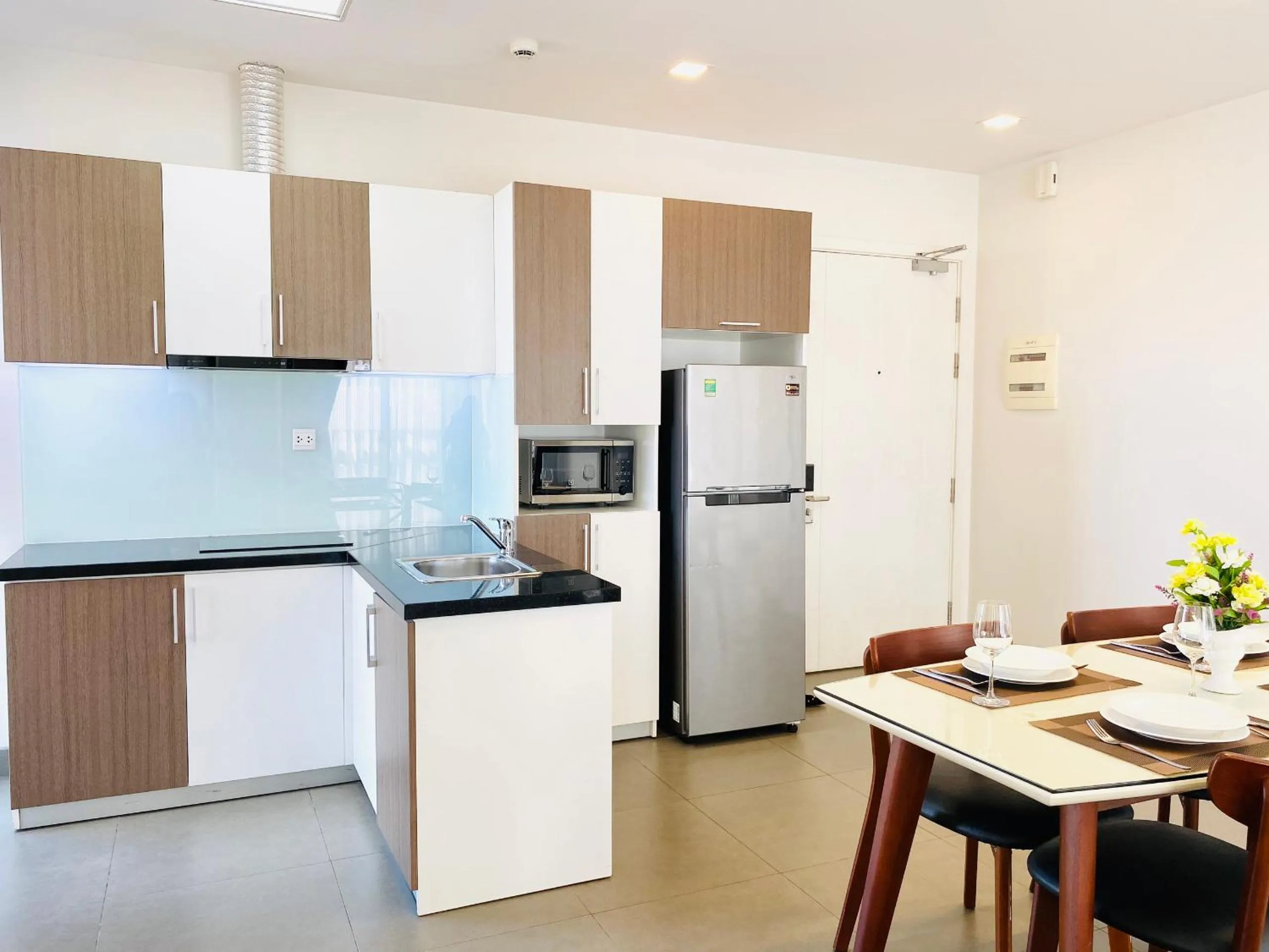 stove in Glenwood Suites