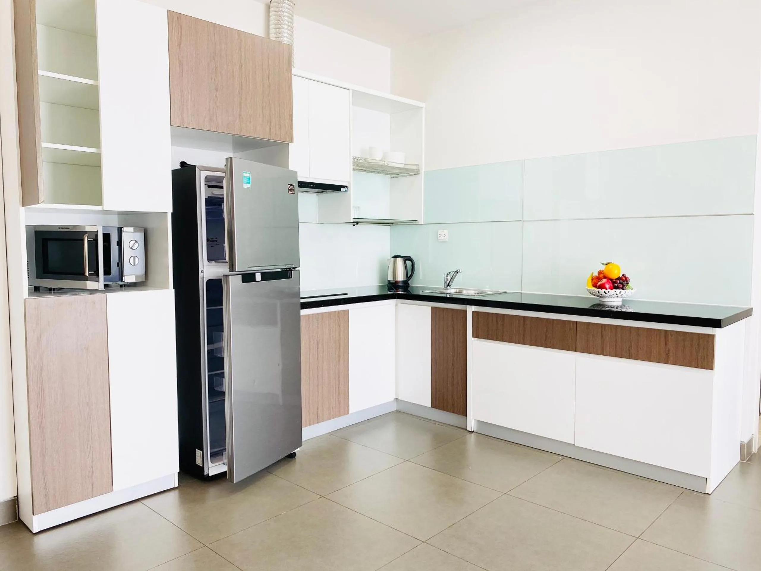 stove in Glenwood Suites