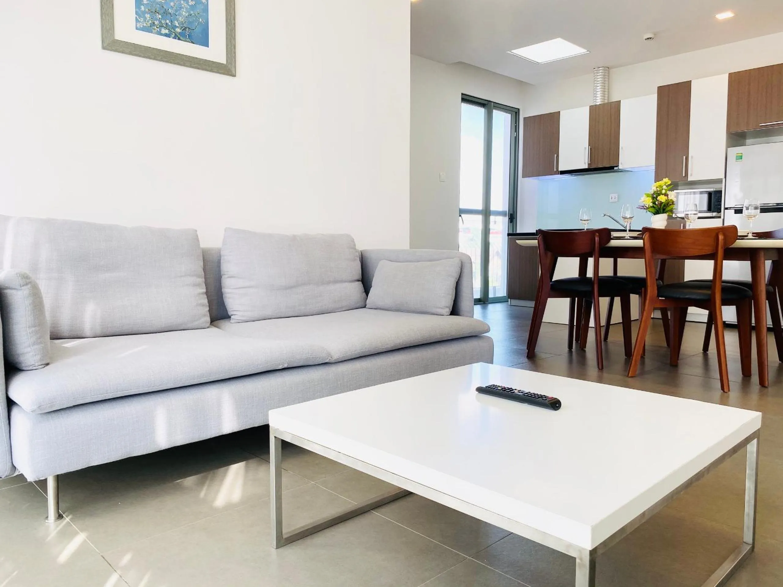 Living room in Glenwood Suites