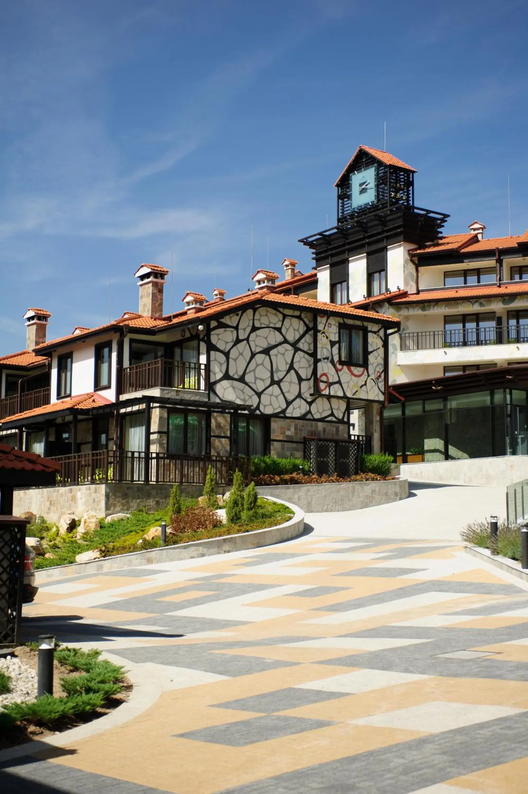 Property building in Ruskovets Thermal SPA & Ski Resort Property building in Ruskovets Thermal SPA & Ski Resort