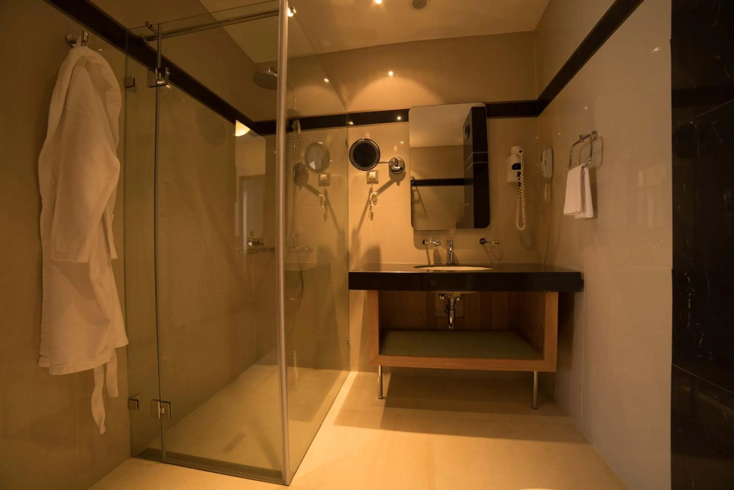 Shower in Ruskovets Thermal SPA & Ski Resort