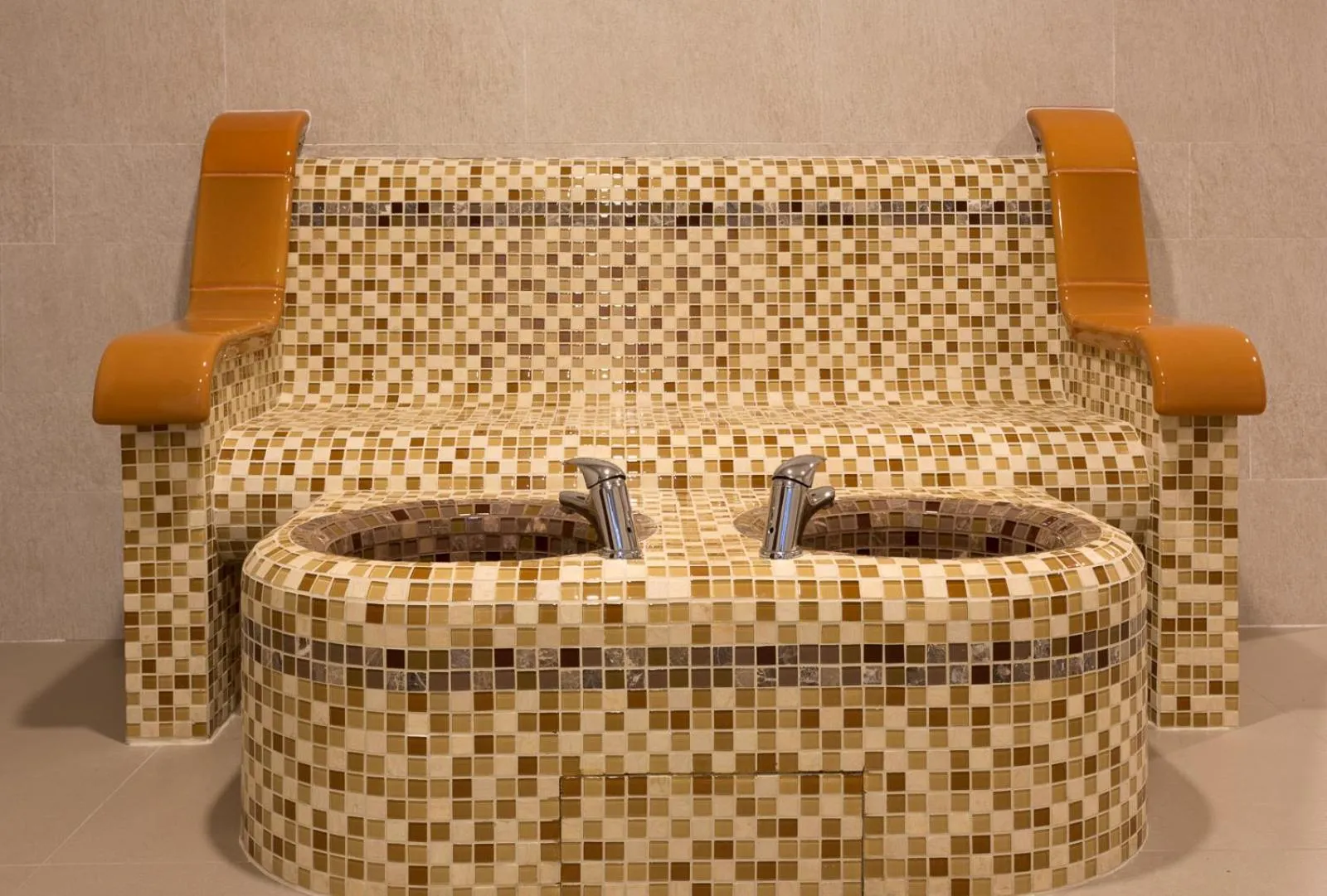 Spa and wellness centre/facilities, Bed in Ruskovets Thermal SPA & Ski Resort