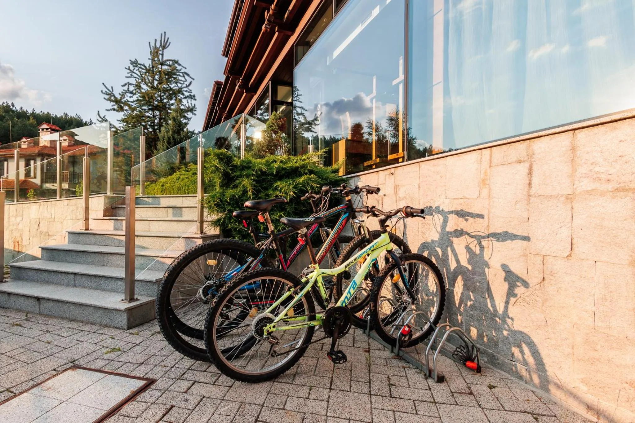 Cycling in Ruskovets Thermal SPA & Ski Resort