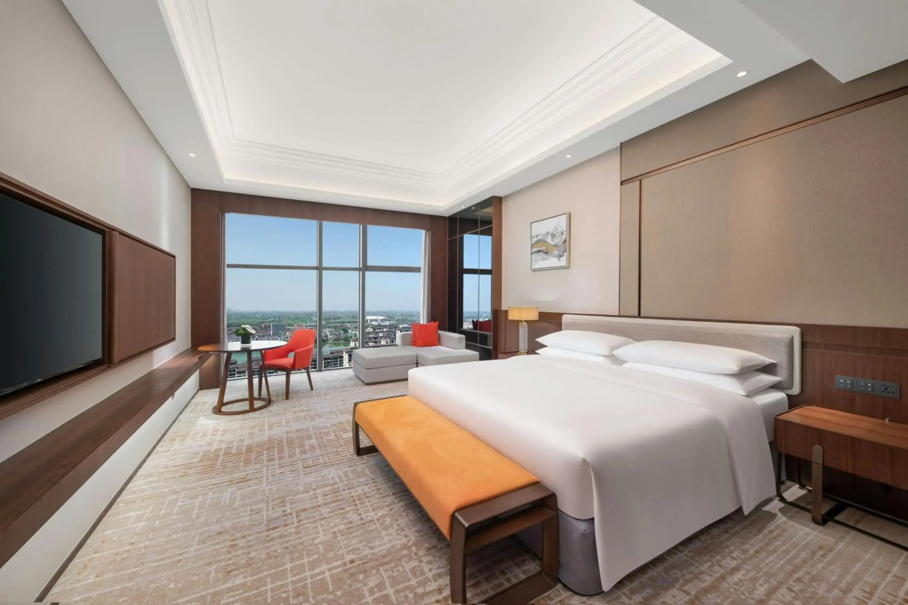 Executive King Room with Club Lounge Access in Le Meridien Shaoxing Yuecheng Executive King Room with Club Lounge Access in Le Meridien Shaoxing Yuecheng