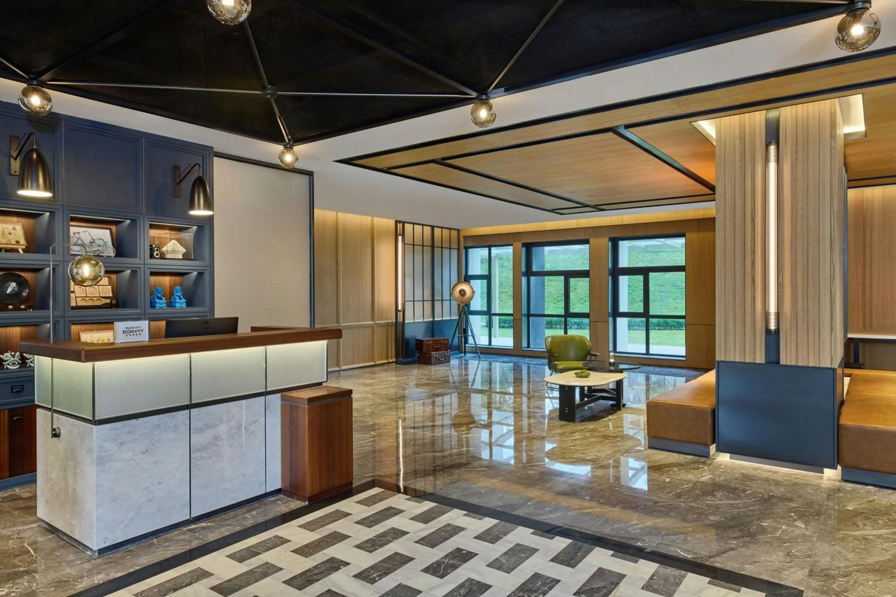 Lobby or reception in Four Points by Sheraton Kunming Changshui Airport