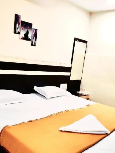 M R Hotels