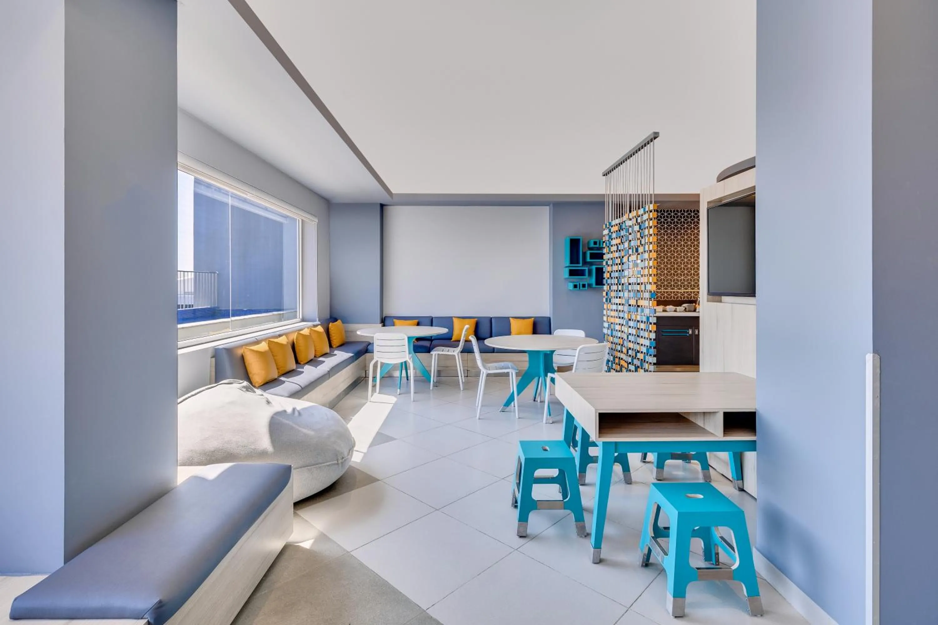 One Ciudad Juarez Alameda Iglesias