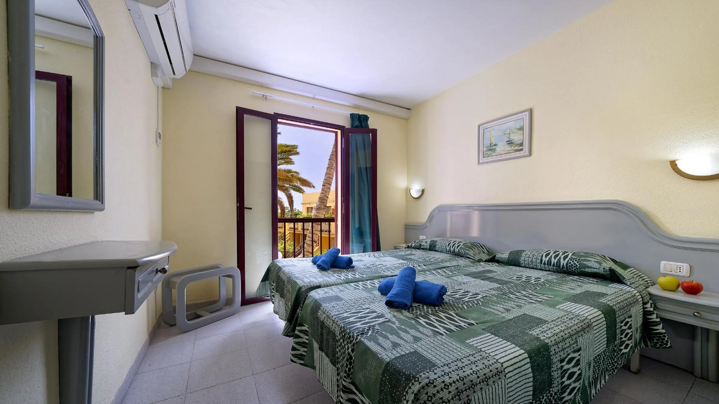 Bedroom, Bed in Bungalows Maspalomas Oasis Club - All Inclusive.