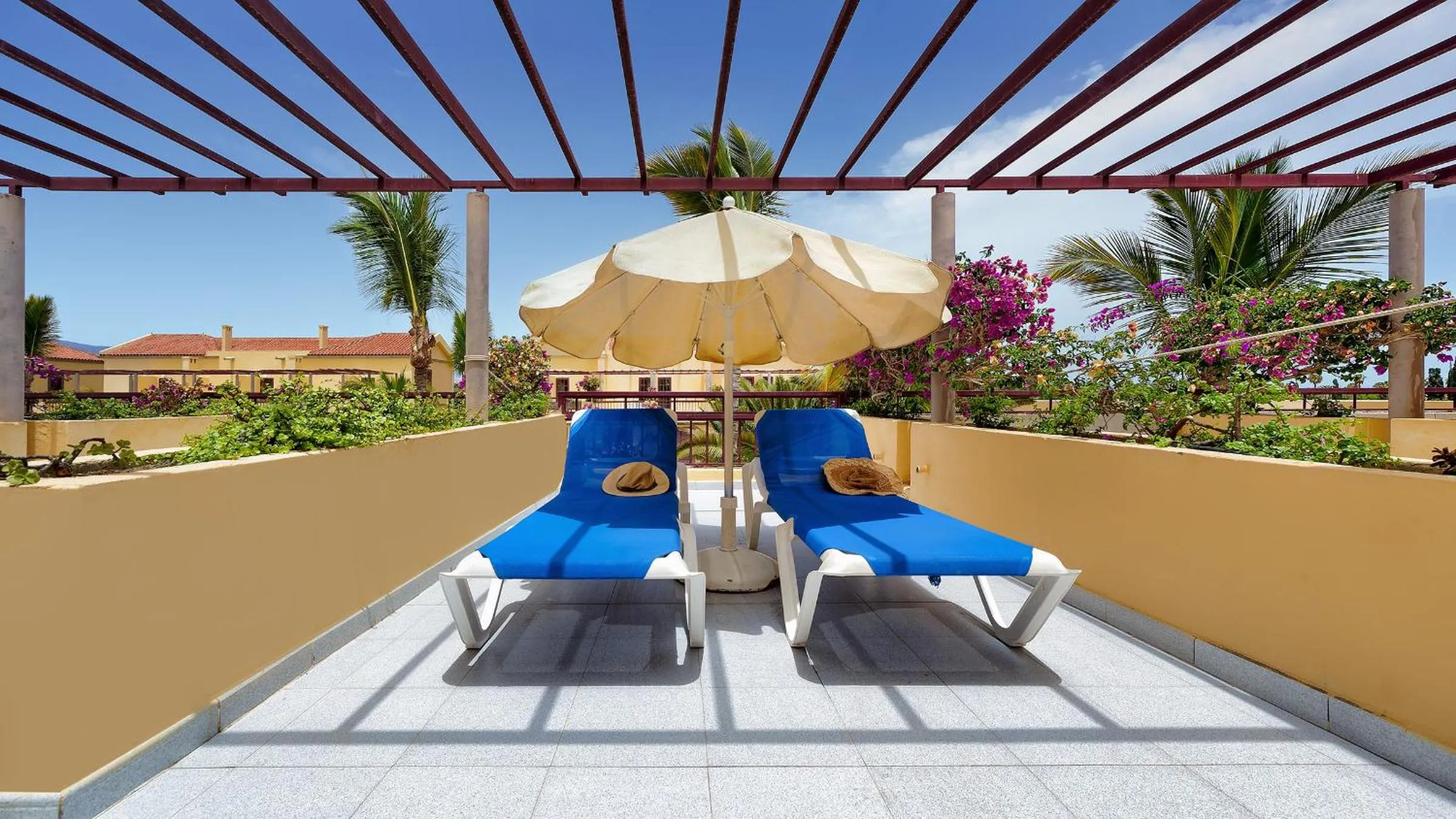 Balcony/Terrace in Bungalows Maspalomas Oasis Club - All Inclusive.