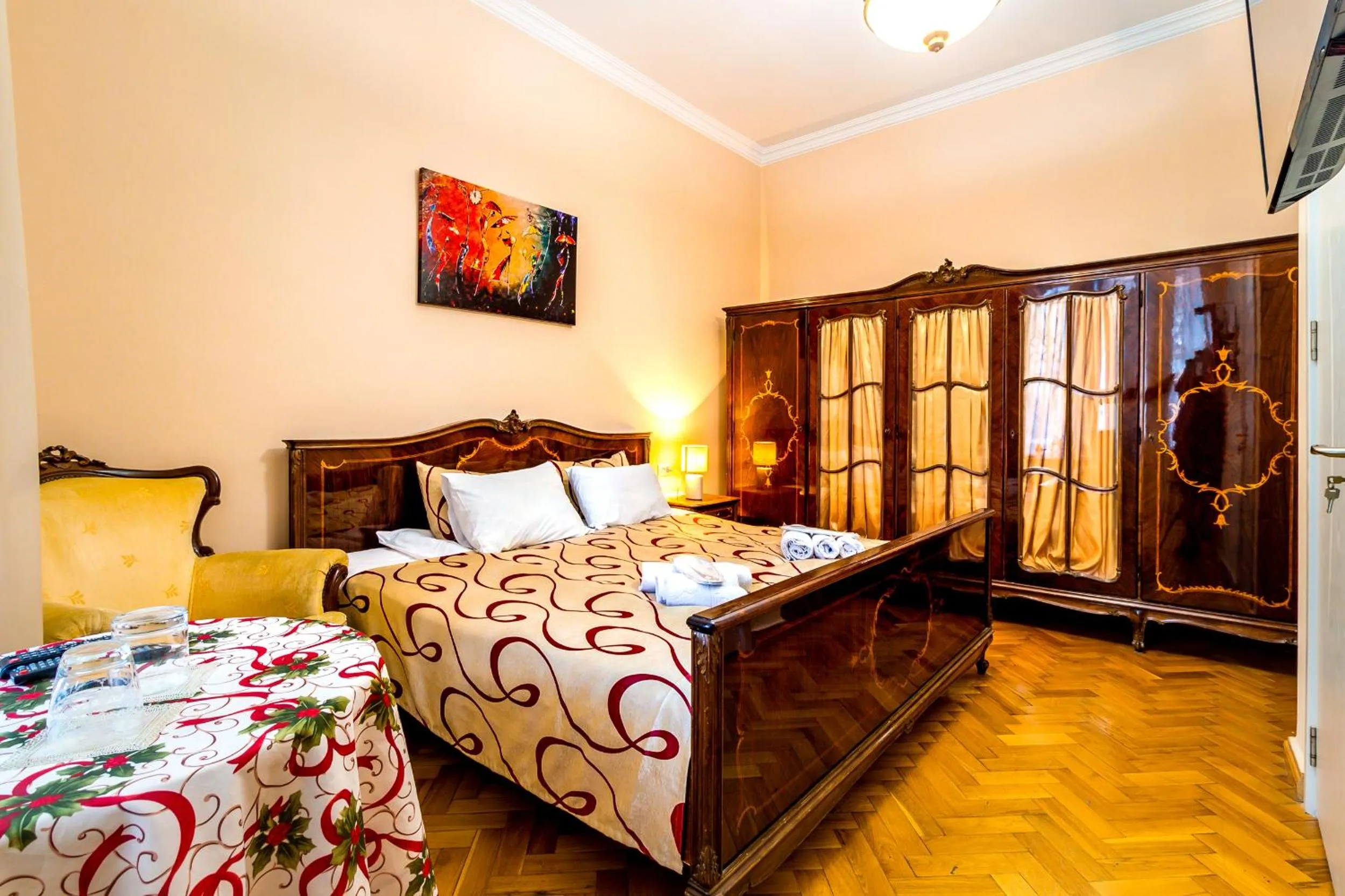 Bed in V Park Hotel