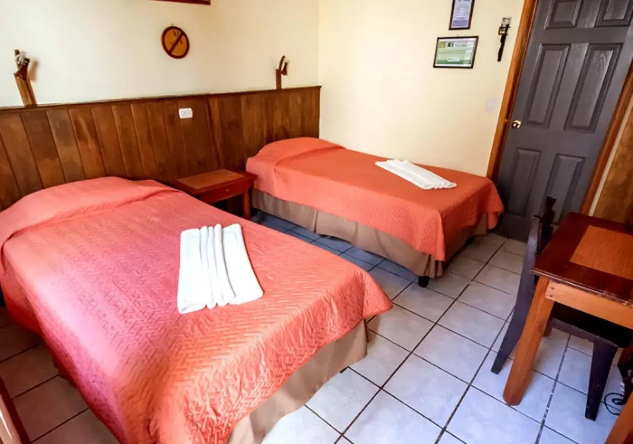 Standard Twin Room in Hotel Sak'cari El Amanecer Standard Twin Room in Hotel Sak'cari El Amanecer