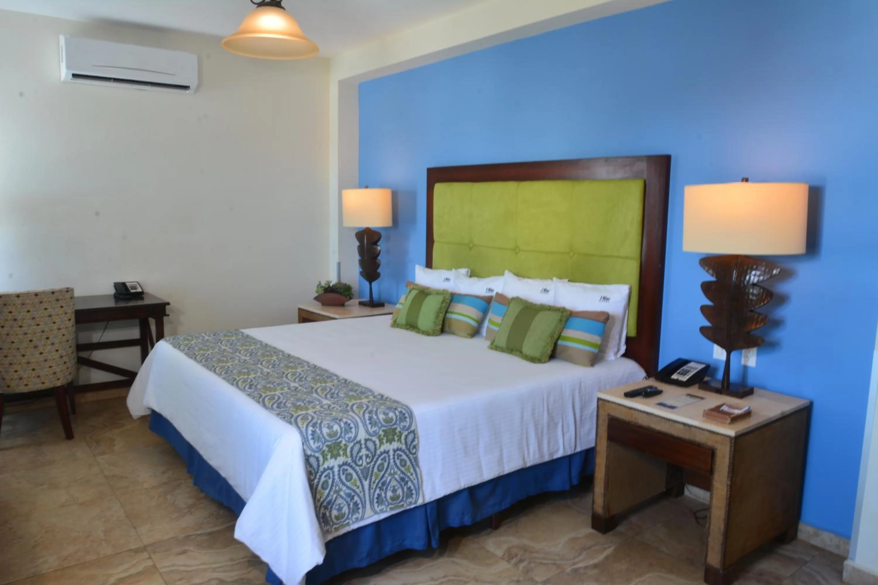 Bed in Hotel HBlue Centro