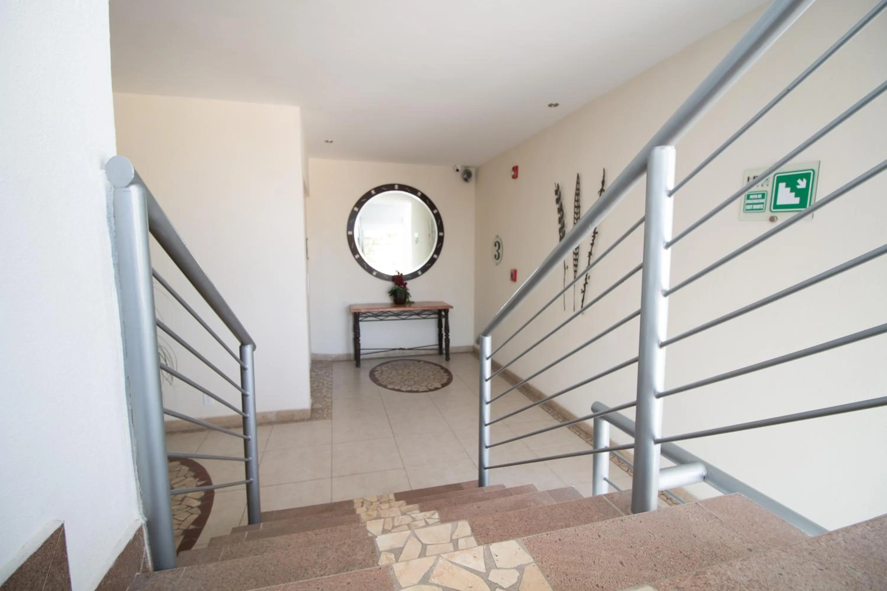 Area and facilities in Hotel HBlue Centro