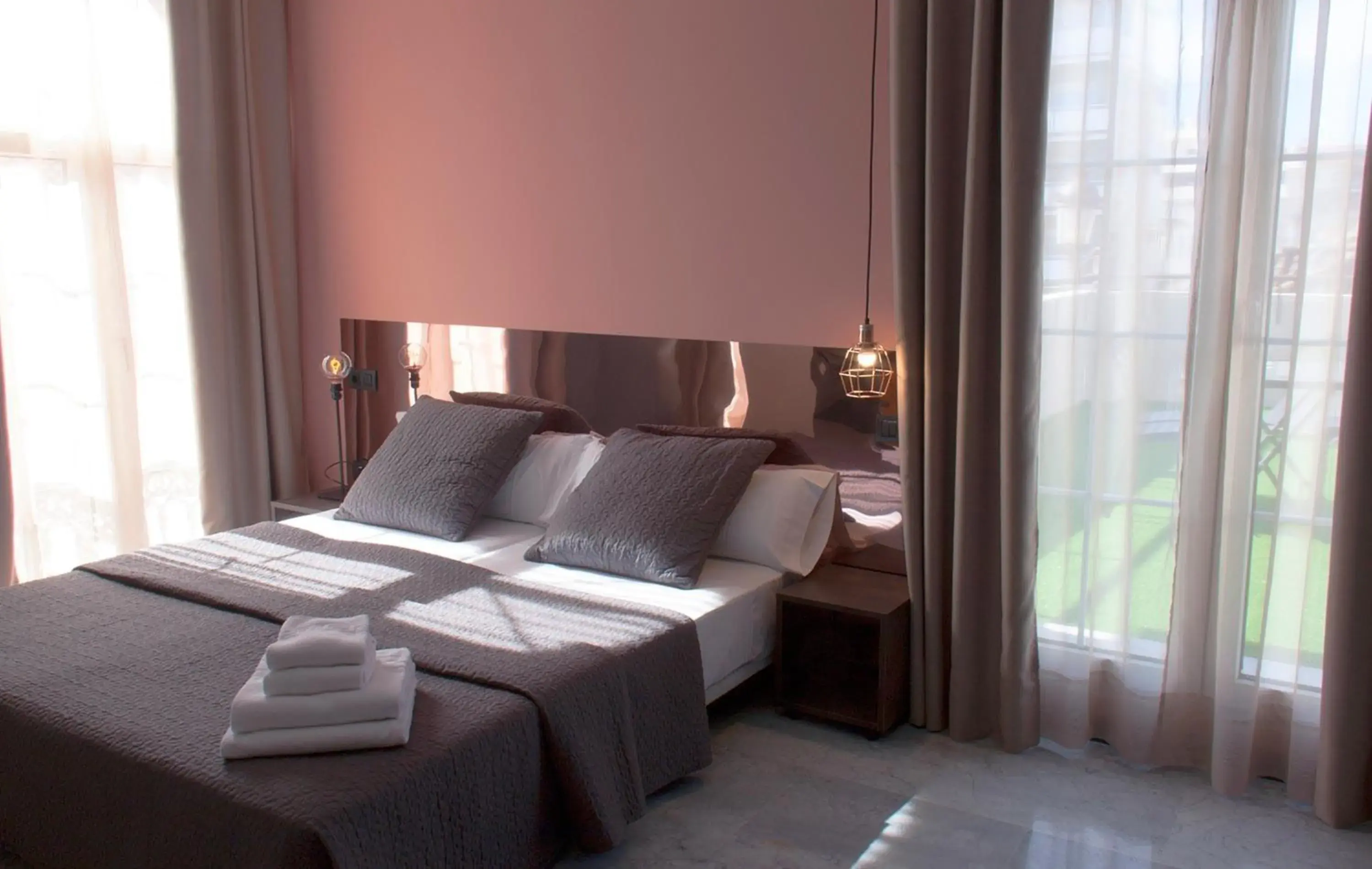 Bedroom, Bed in Apartamentos NONO by Charming Stay Bedroom, Bed in Apartamentos NONO by Charming Stay