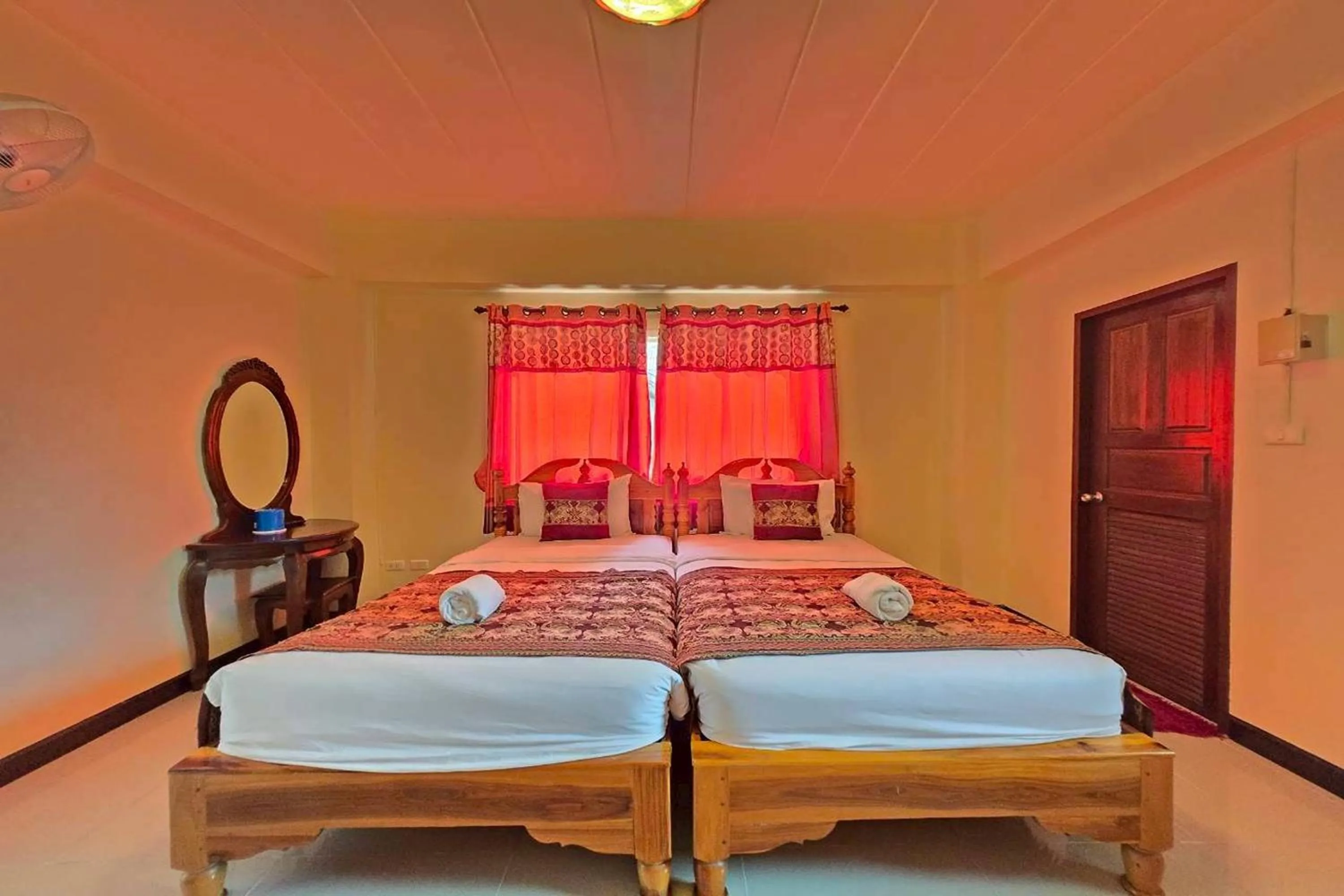 Bed in Baan Sabai Guesthouse