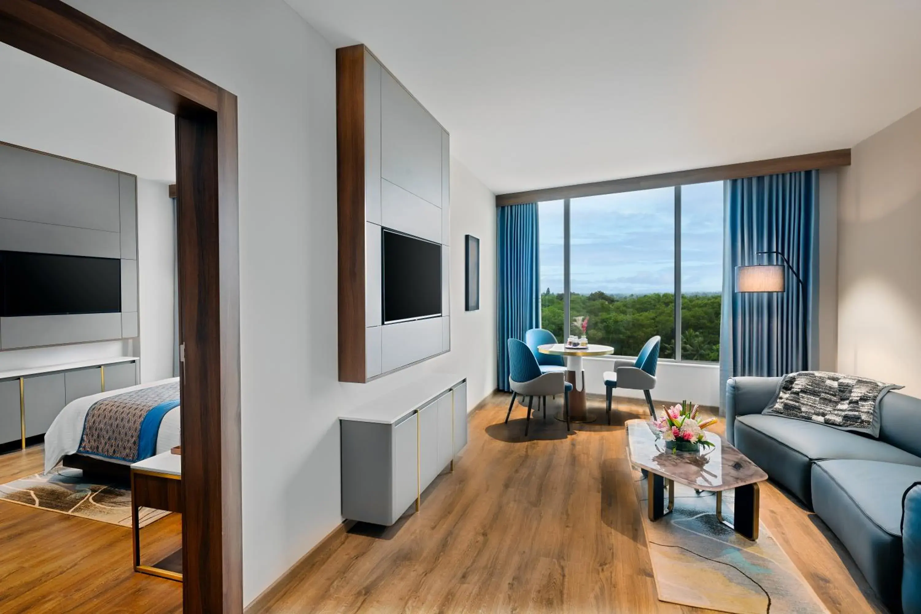 Executive Suite - single occupancy in Fortune Airport Road Kochi - Member ITC hotels' group Executive Suite - single occupancy in Fortune Airport Road Kochi - Member ITC hotels' group