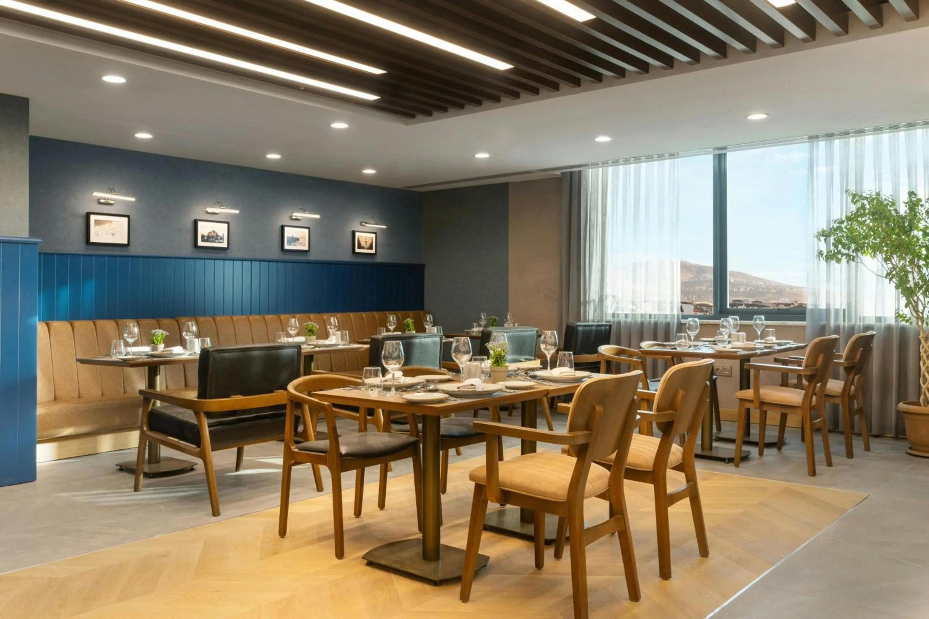 Restaurant/places to eat in Four Points by Sheraton Elazig