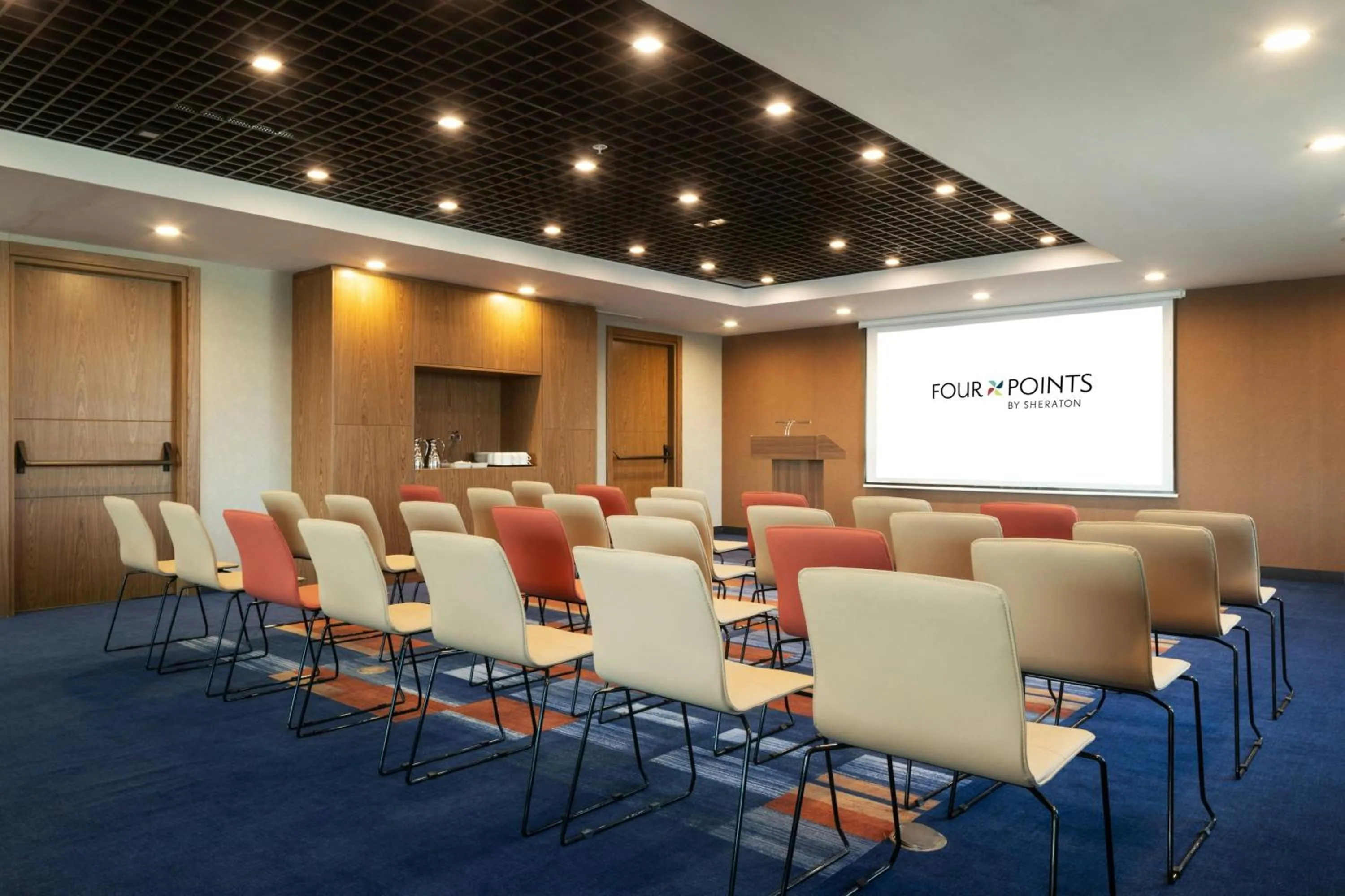 Meeting/conference room in Four Points by Sheraton Elazig