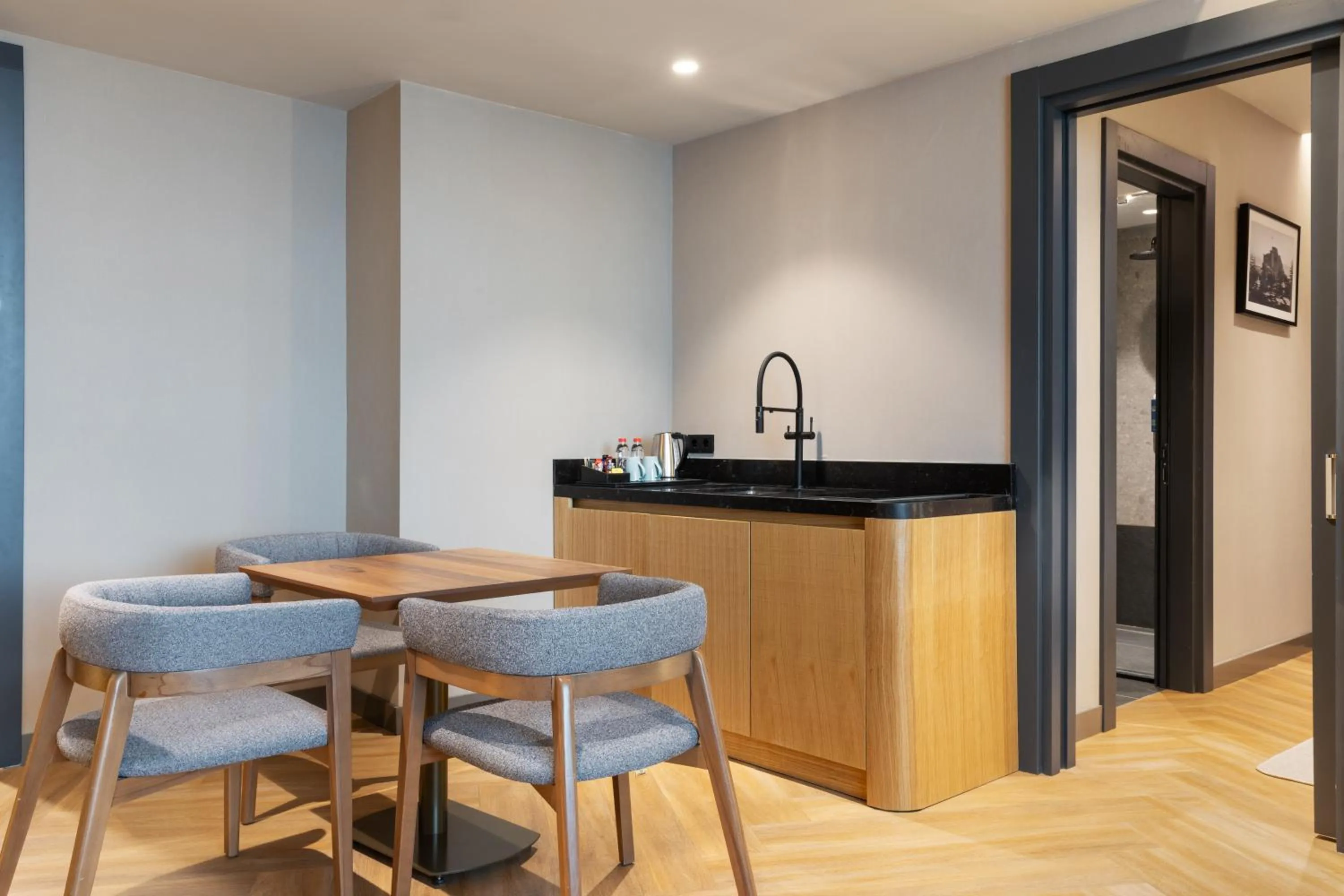 Kitchen or kitchenette in Four Points by Sheraton Elazig