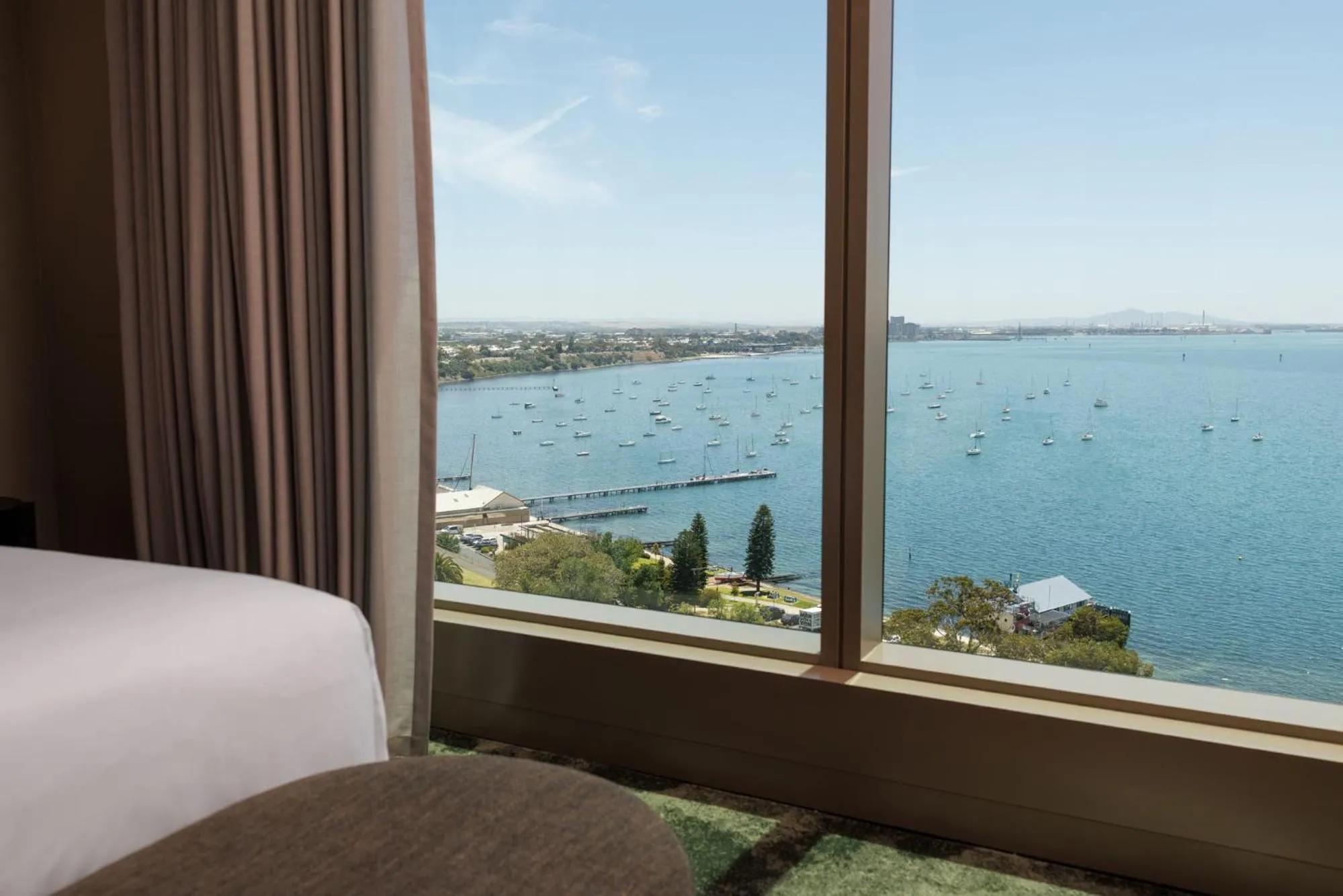 Bed in Crowne Plaza Geelong by IHG