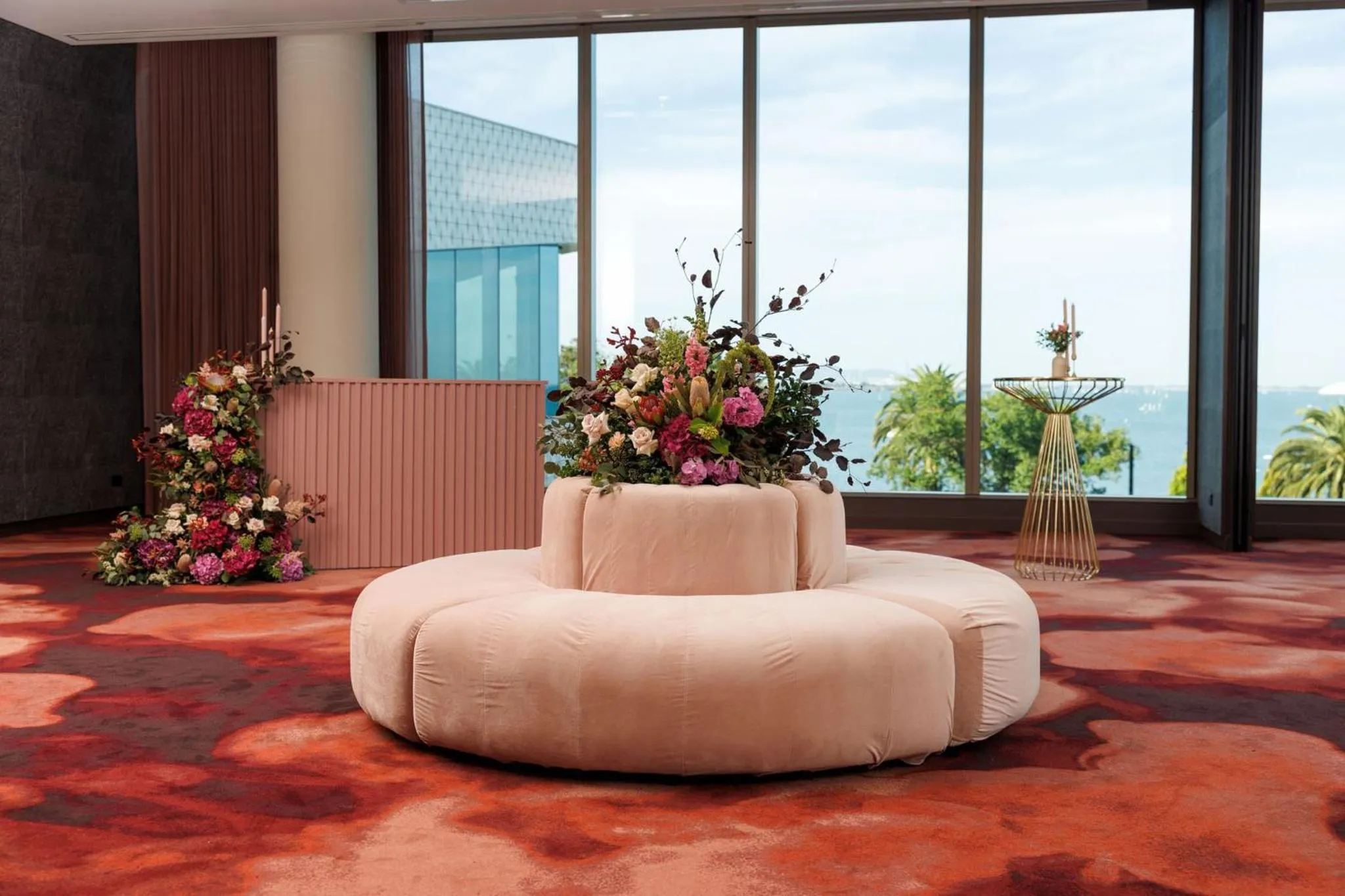 Meeting/conference room in Crowne Plaza Geelong by IHG