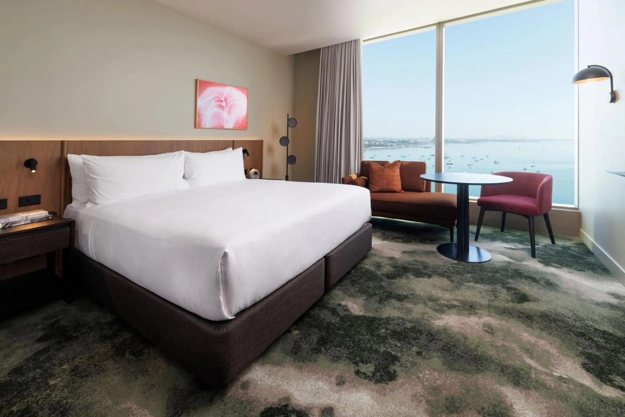 Photo of the whole room, Bed in Crowne Plaza Geelong by IHG