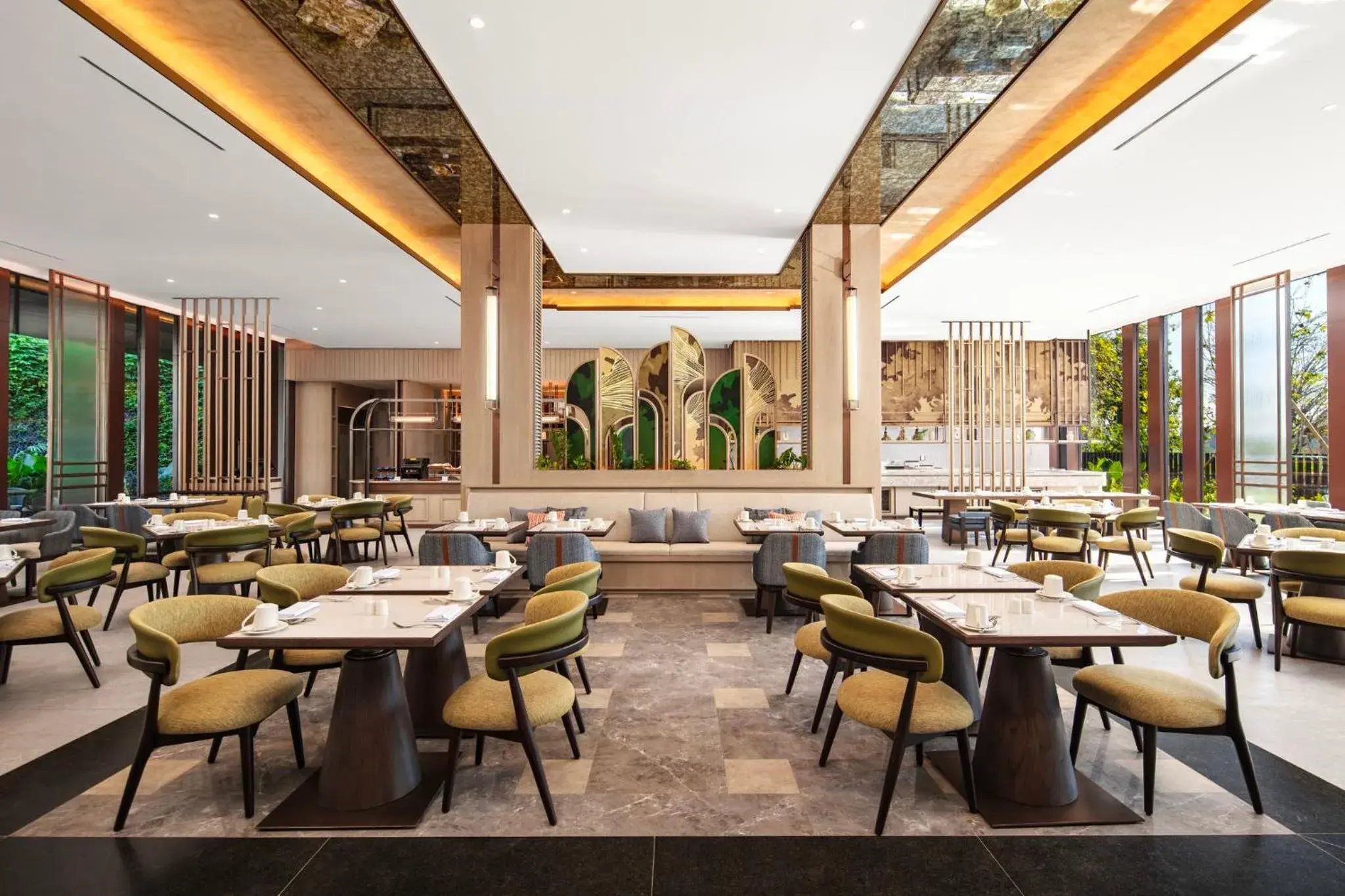 Restaurant/places to eat in Crowne Plaza Labuan Bajo by IHG Restaurant/places to eat in Crowne Plaza Labuan Bajo by IHG