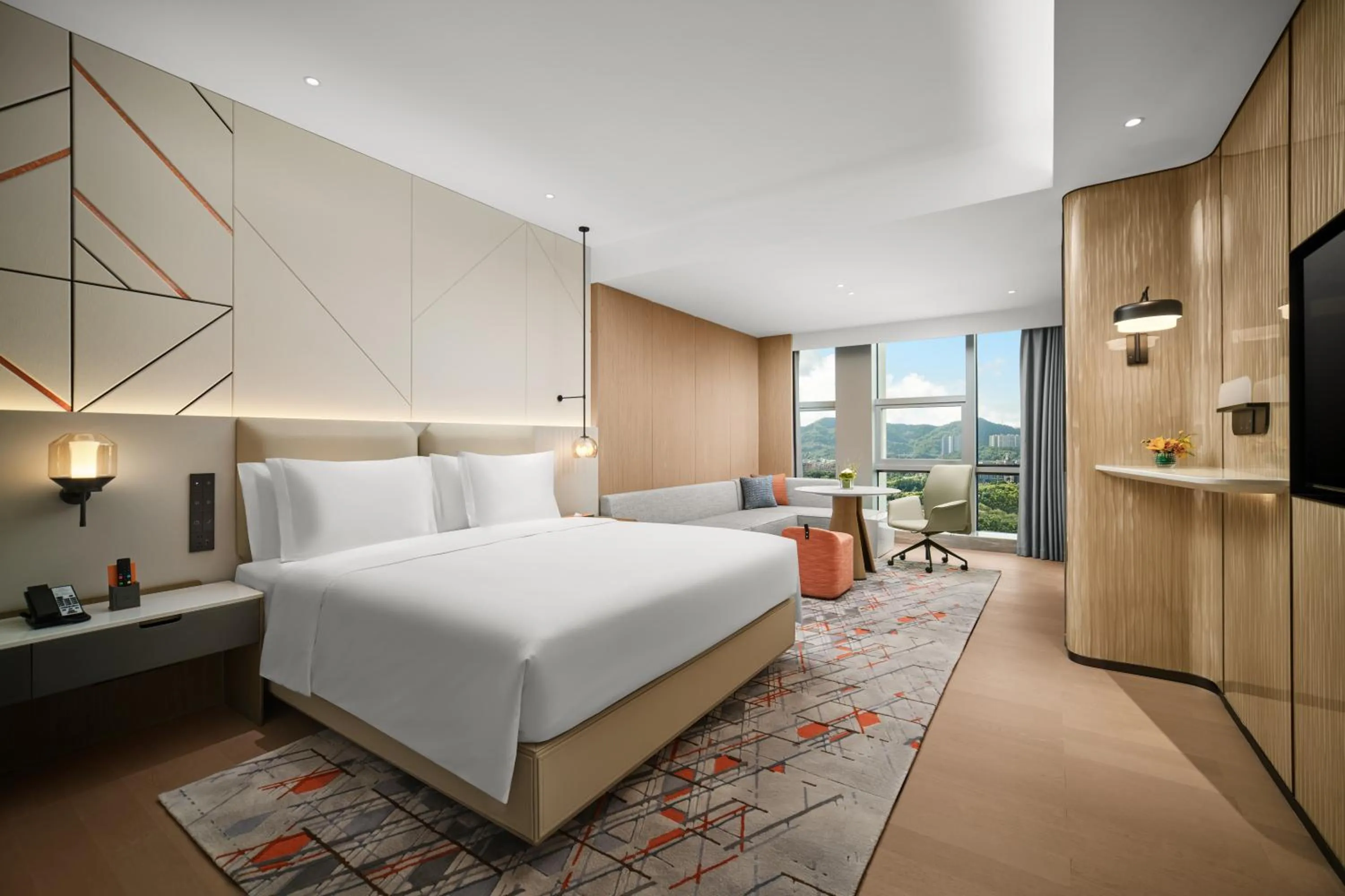 Bedroom in Crowne Plaza Zhongshan Torch High-tech Zone by IHG
