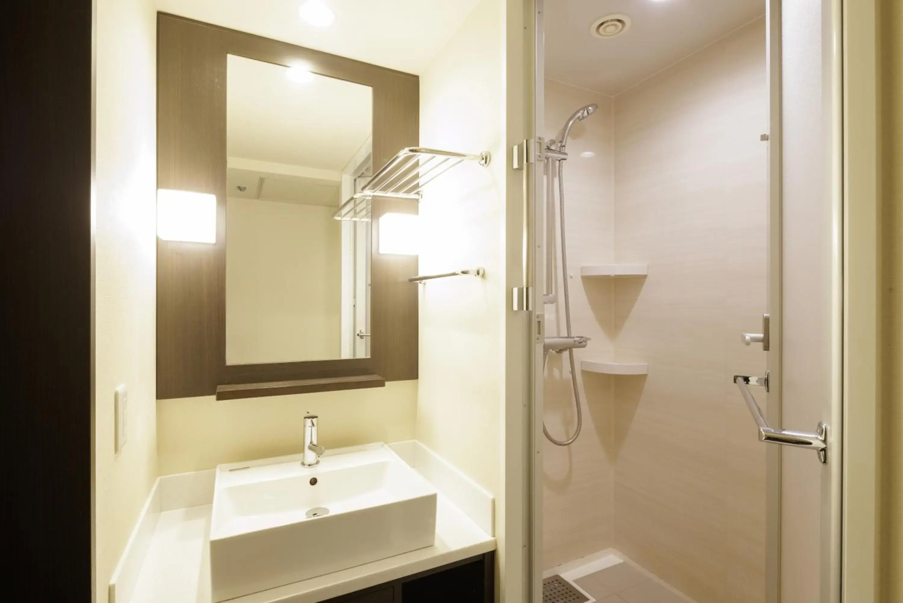 Superior Twin Room in HOTEL AMANEK Osaka Namba Superior Twin Room in HOTEL AMANEK Osaka Namba