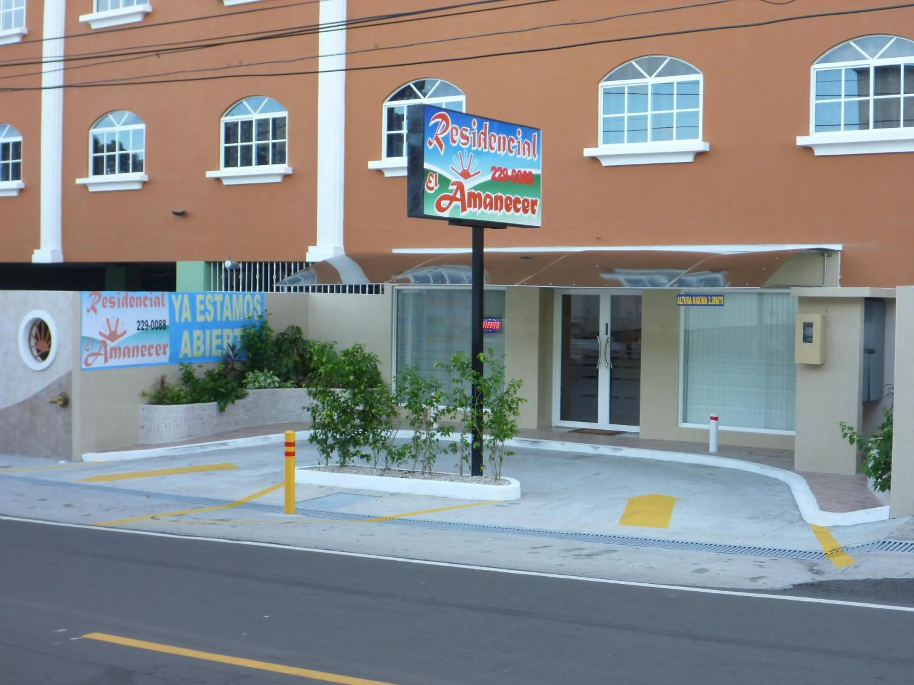 Facade/entrance in Residencial El Amanecer