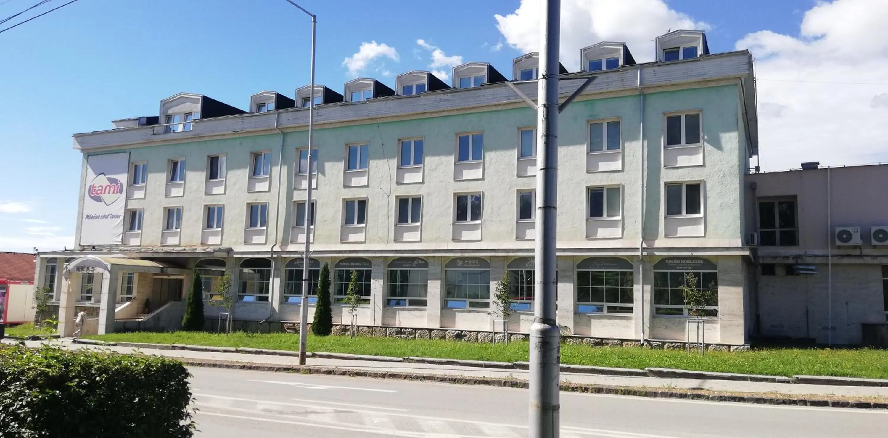 Property building in Ubytovanie KRAS