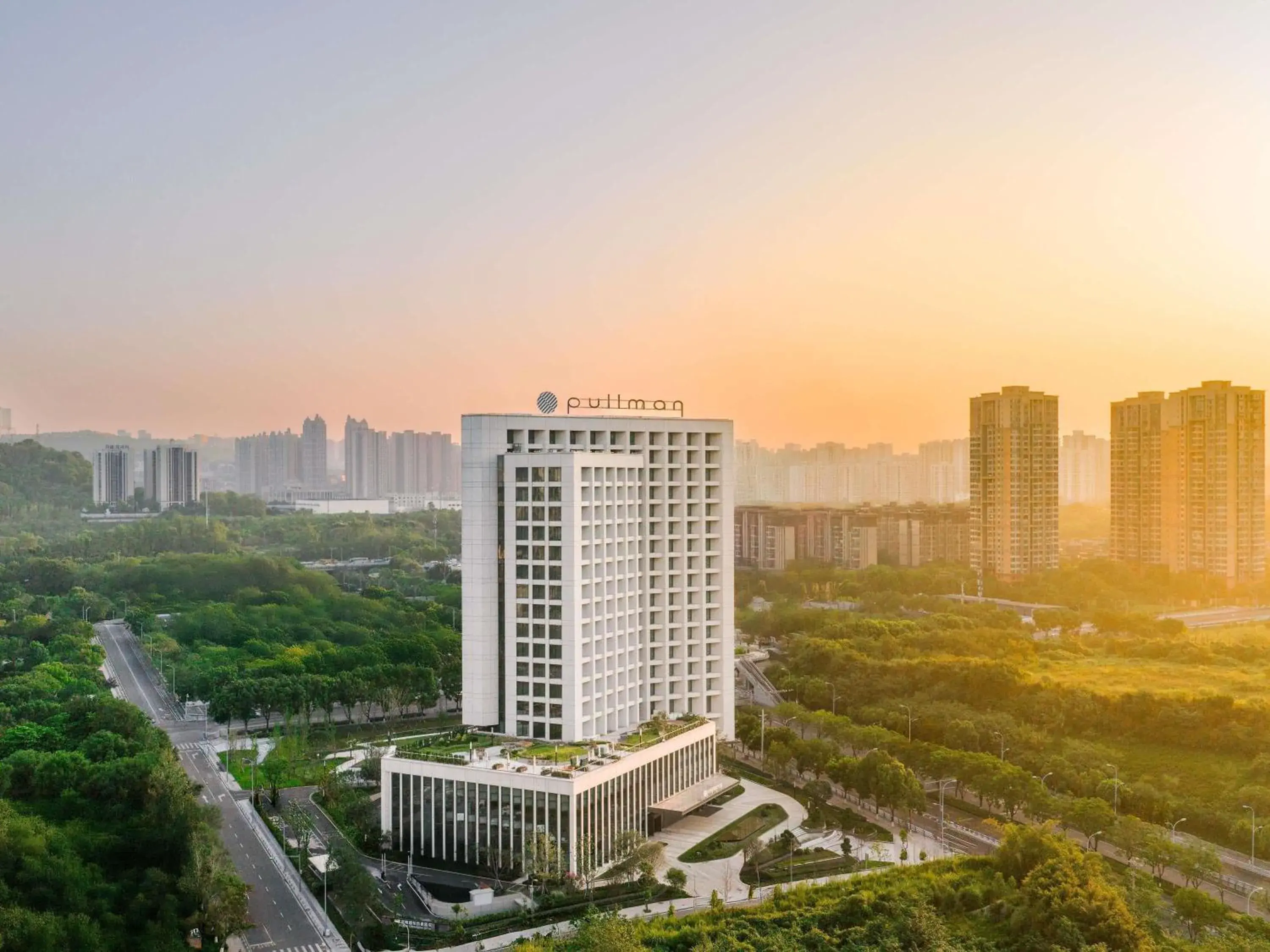 Property building in Pullman Chongqing Xiyue Property building in Pullman Chongqing Xiyue