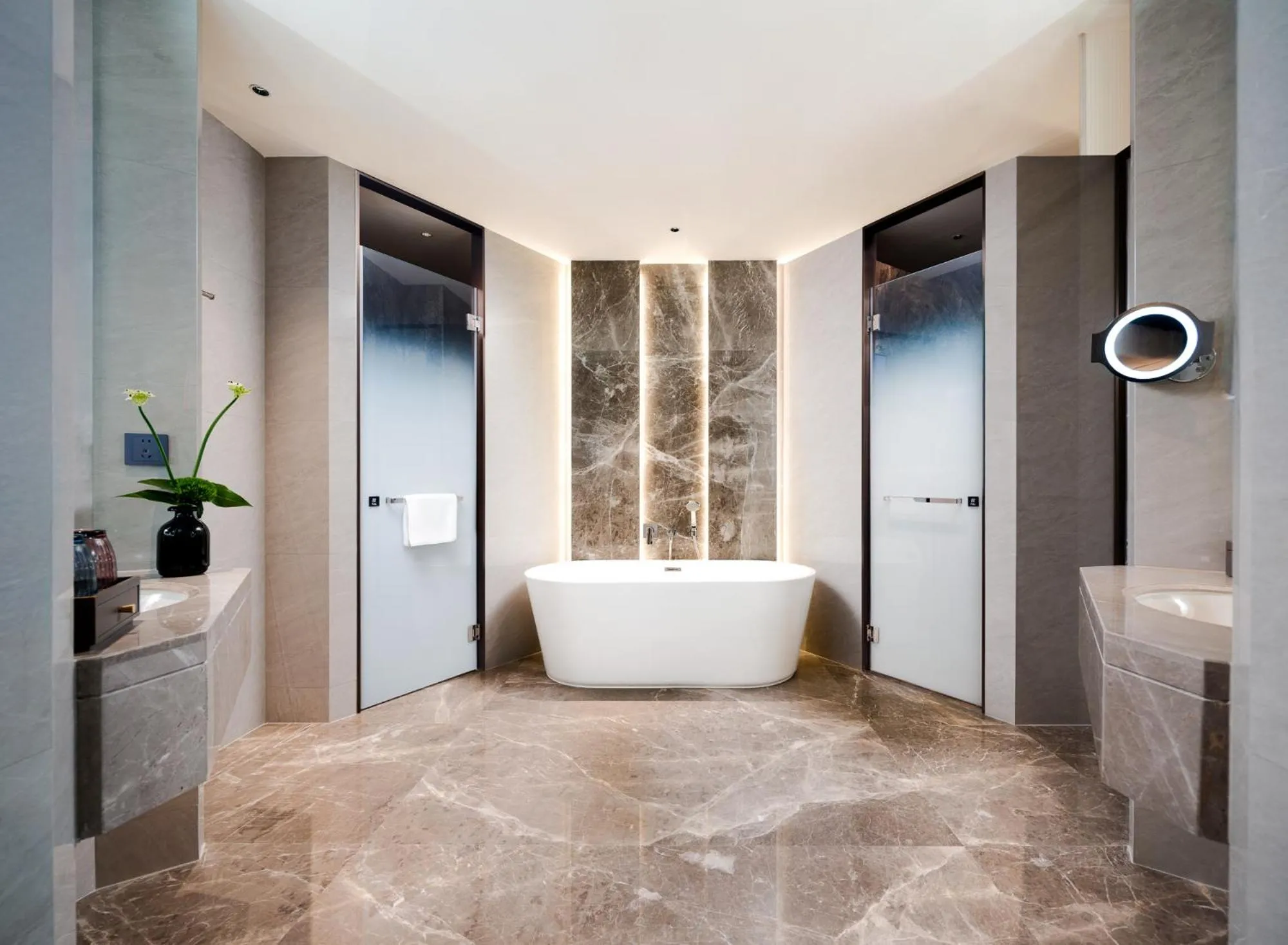 Shower in Pullman Chongqing Xiyue