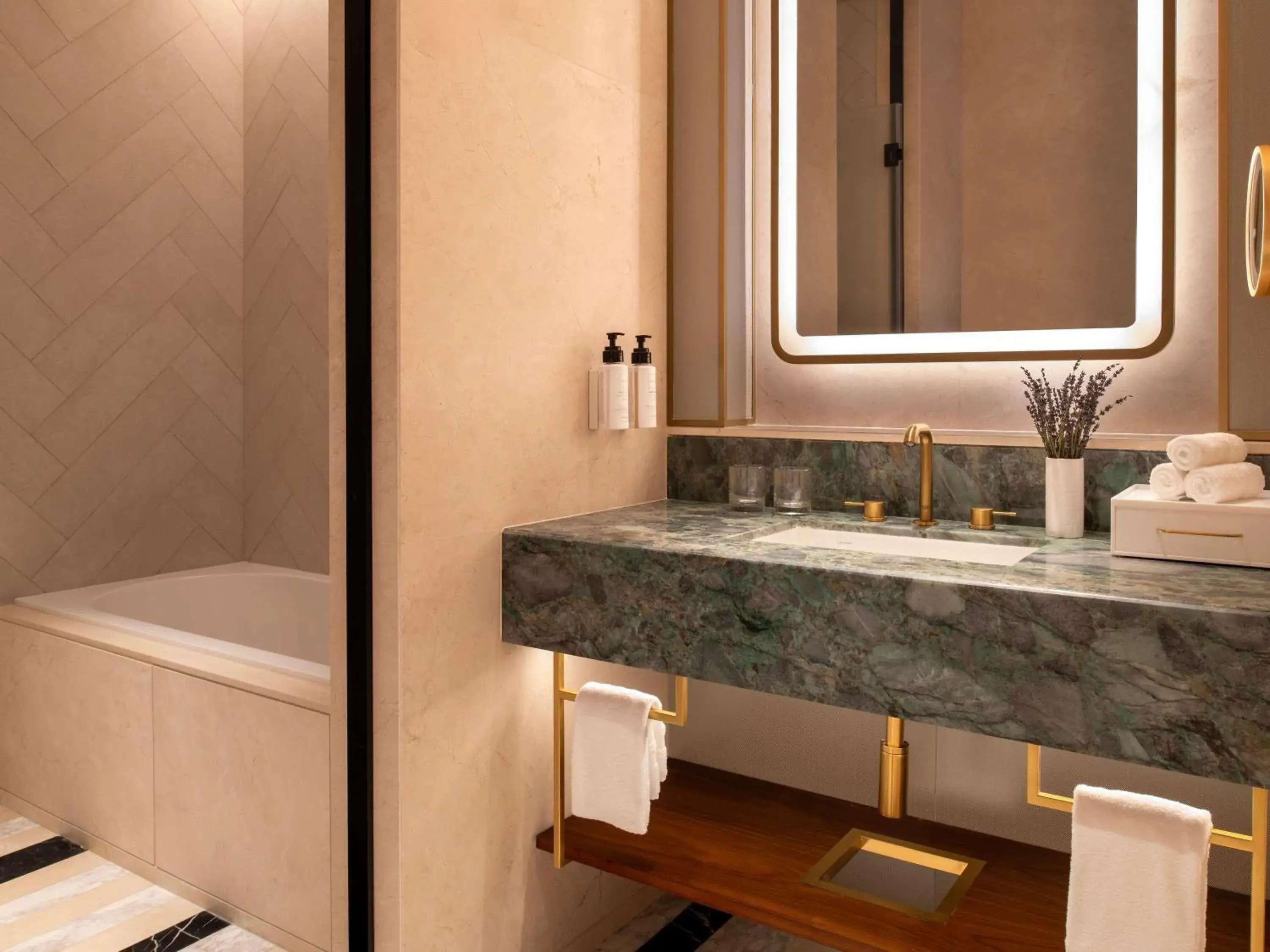 Bedroom in Swissôtel Corniche Park Towers Doha Bedroom in Swissôtel Corniche Park Towers Doha