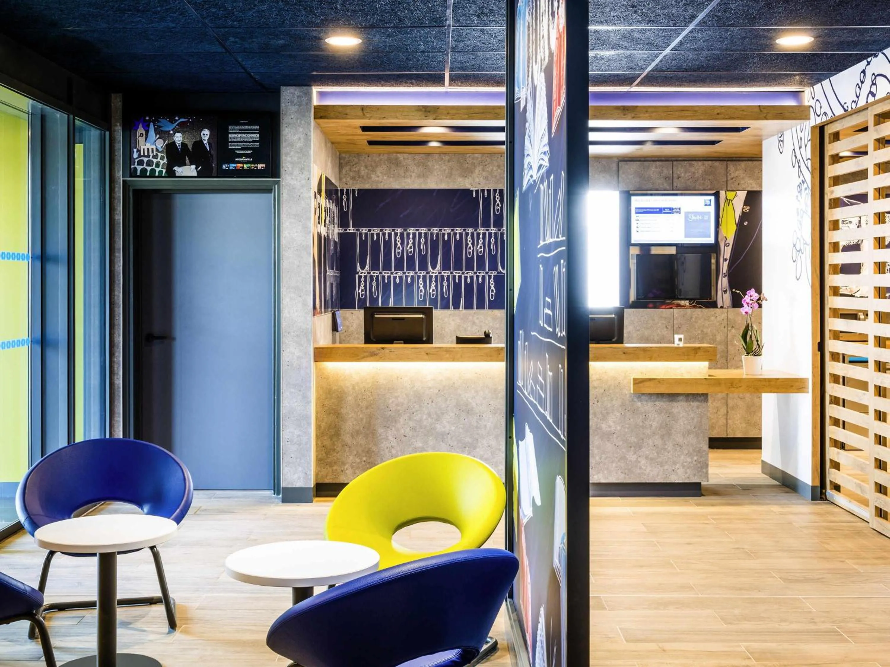 Property building in ibis budget Paris Coeur d'Orly Airport
