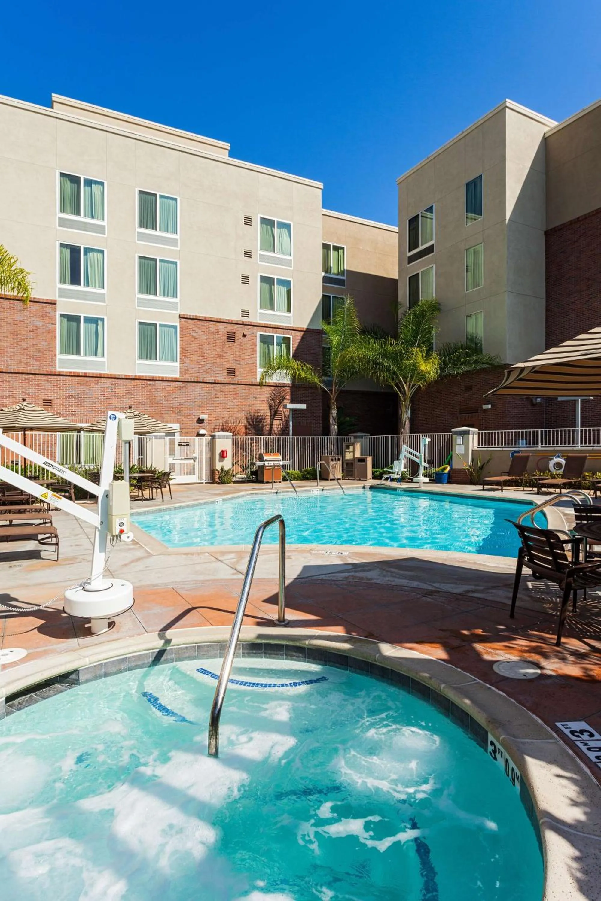 Swimming pool in Hyatt Place San Diego-Vista/Carlsbad