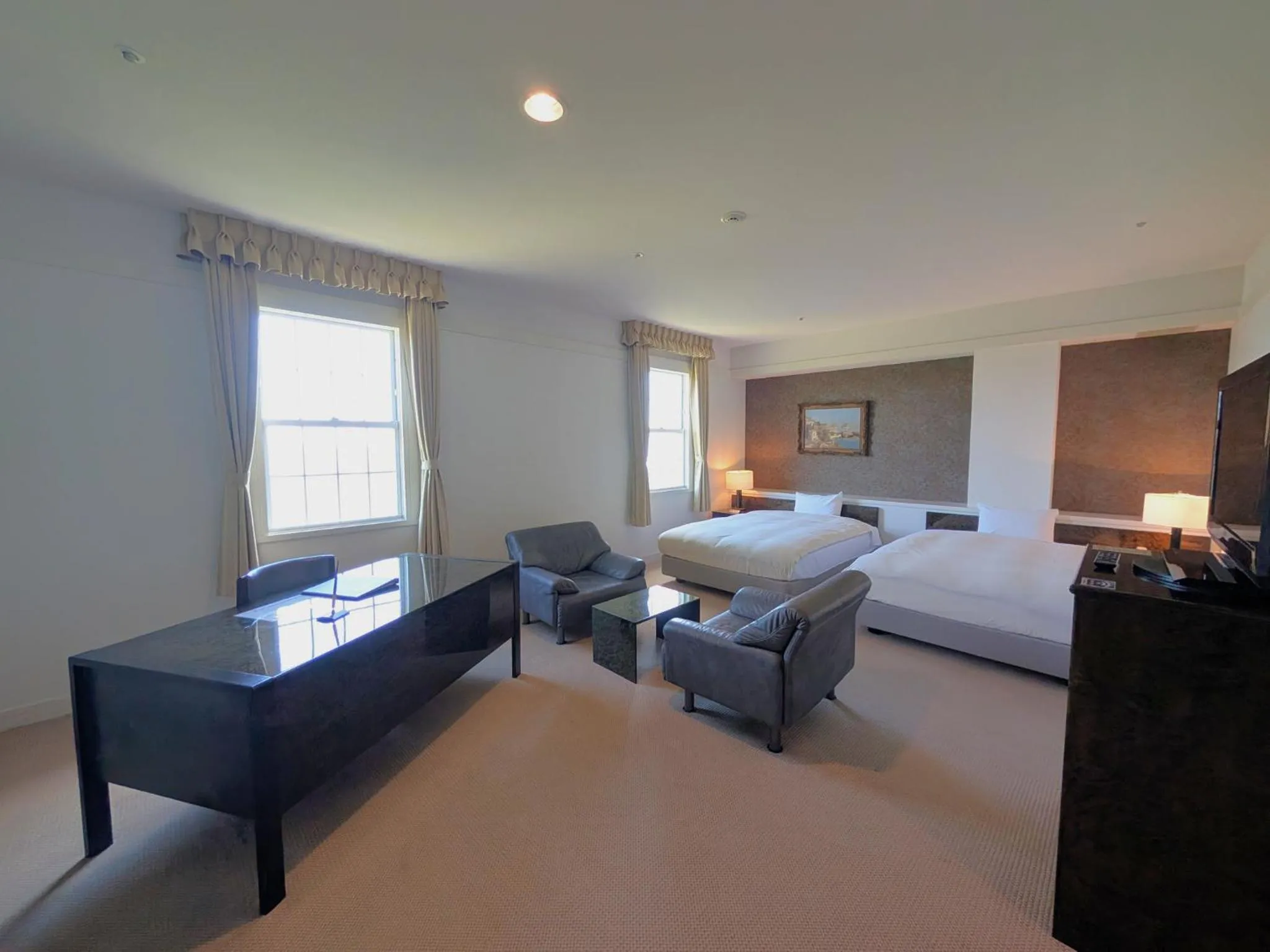 Photo of the whole room, Bed in Yugashima Golf Club & Hotel Resort