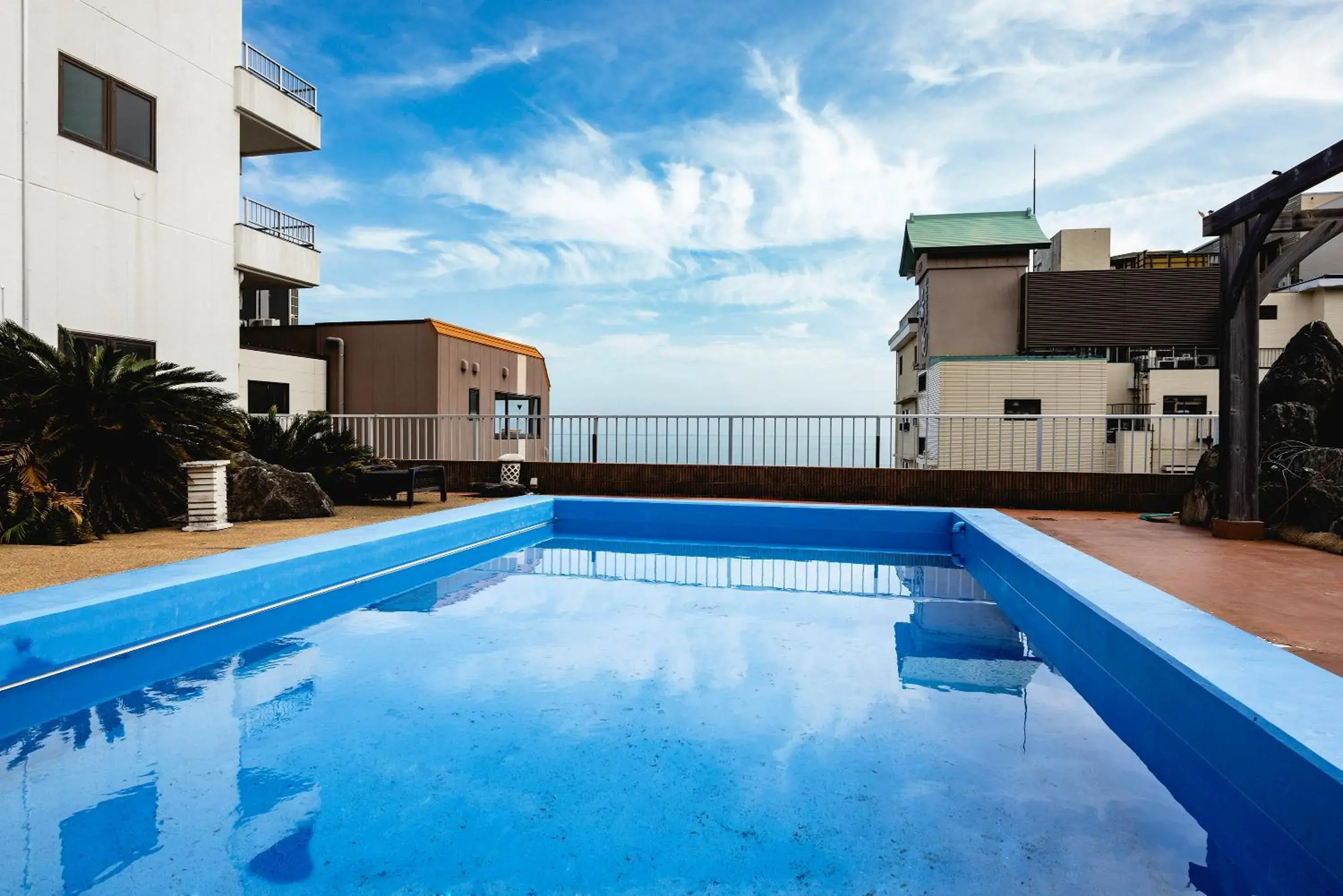 Pool view in Shinyu no Yado SAZANA Pool view in Shinyu no Yado SAZANA