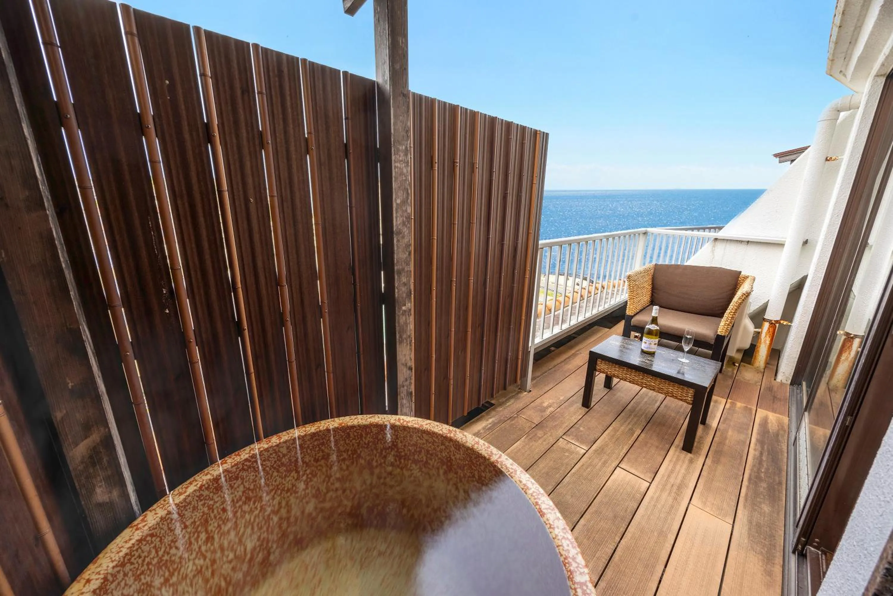 Hot Spring Bath in Shinyu no Yado SAZANA