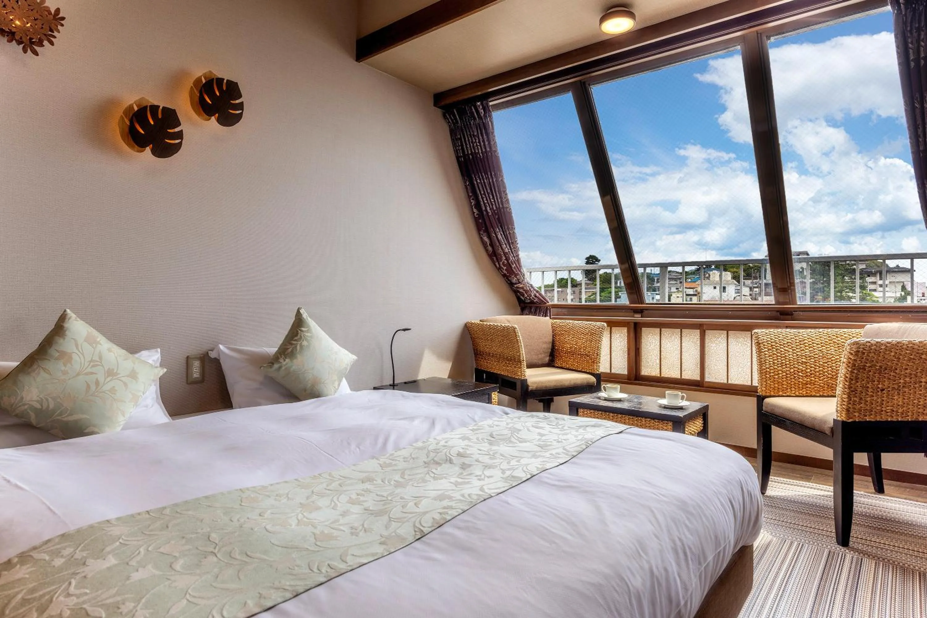 Bedroom, Bed in Shinyu no Yado SAZANA